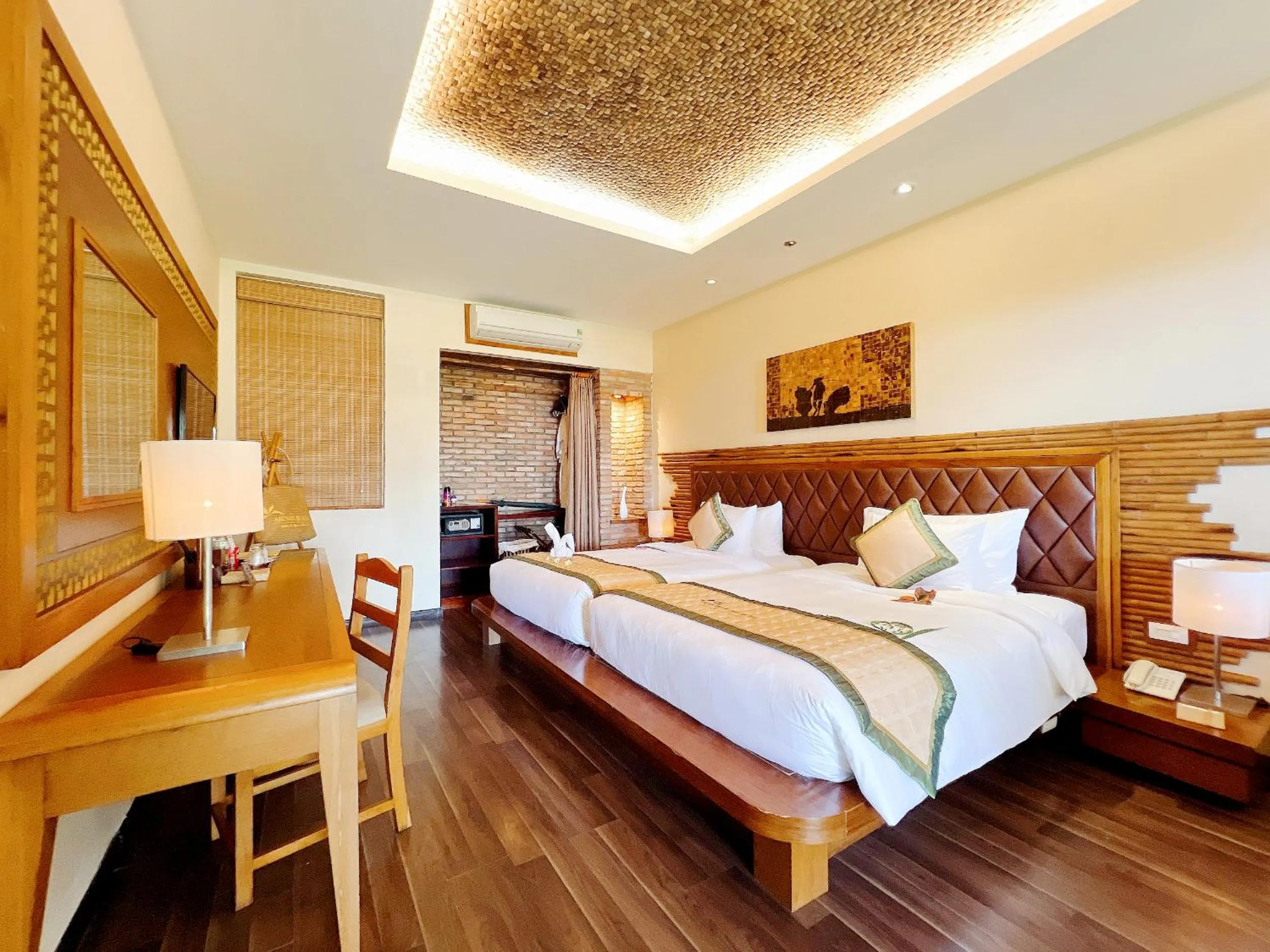 Bedroom, Bed in Aroma Beach Resort and Spa