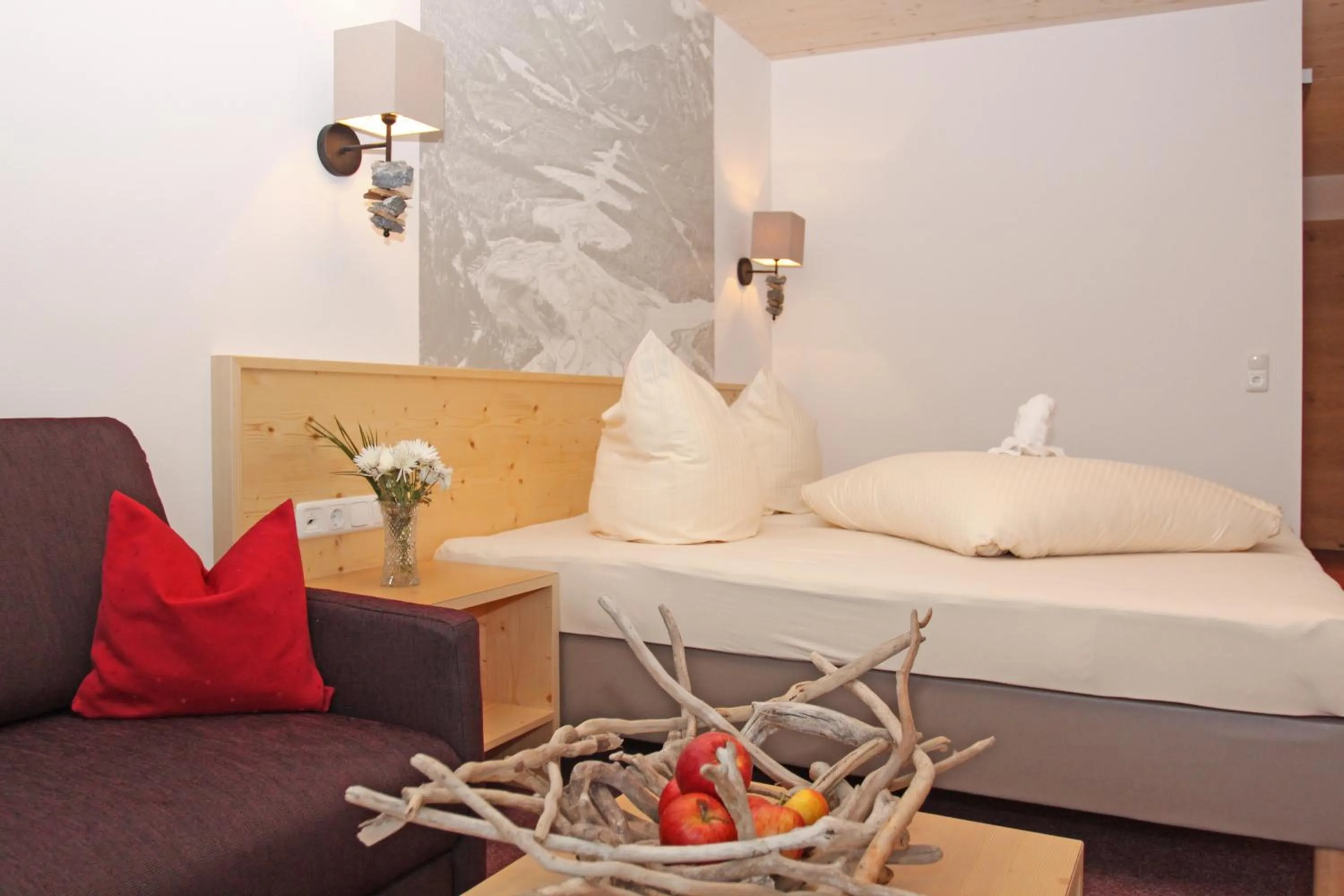 Photo of the whole room, Bed in Hotel Goldene Rose