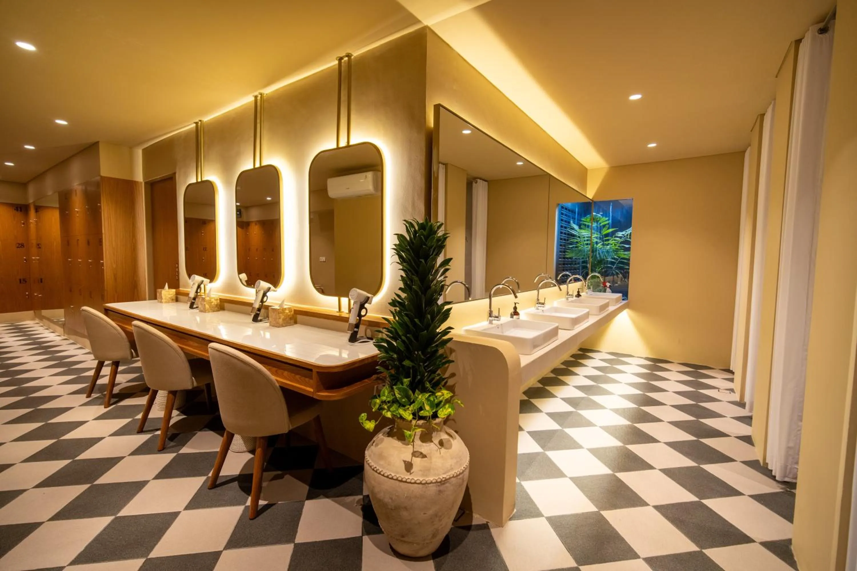 Spa and wellness centre/facilities in TS SUITES Seminyak Bali