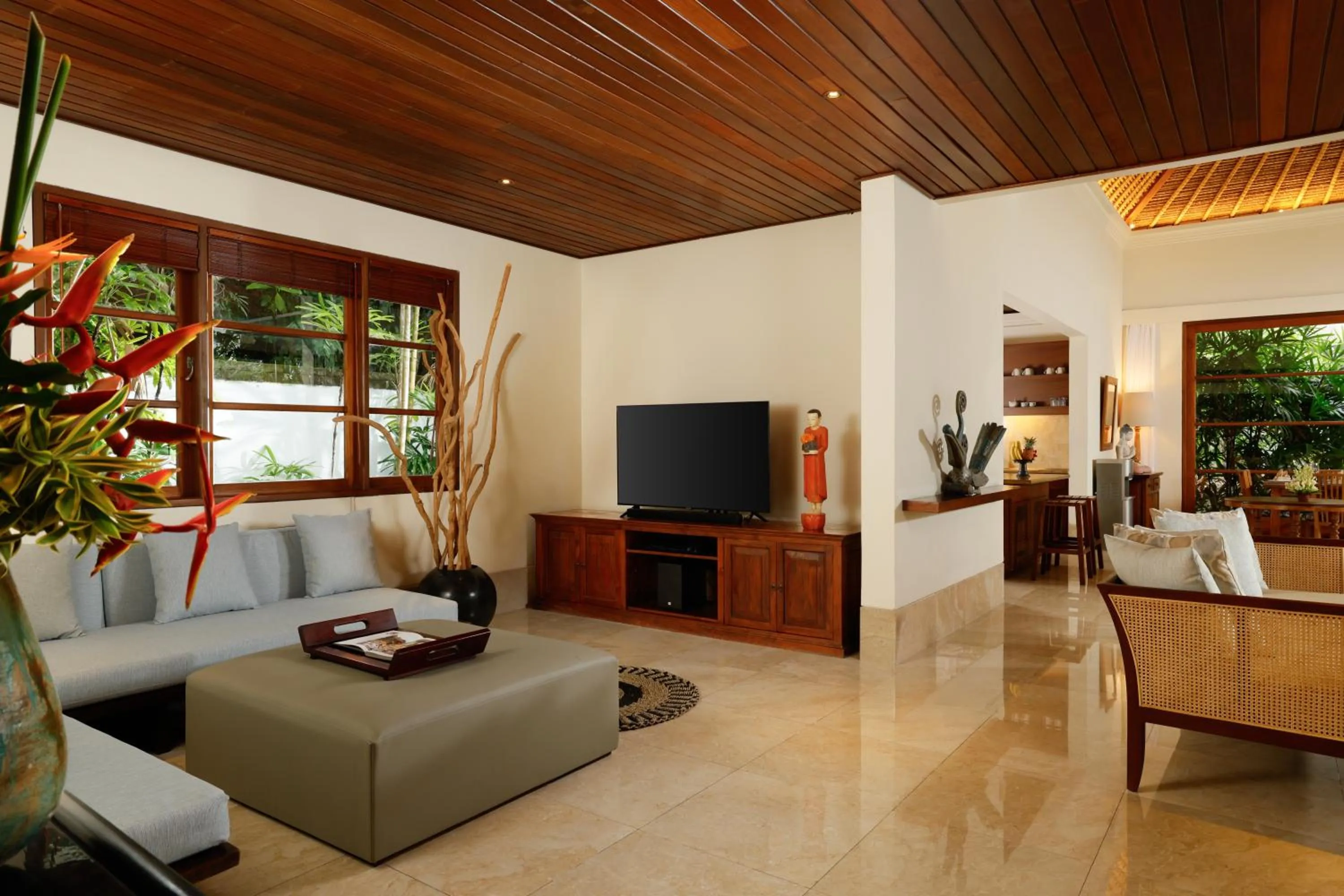 Living room in Jimbaran Beach Villas by Nakula