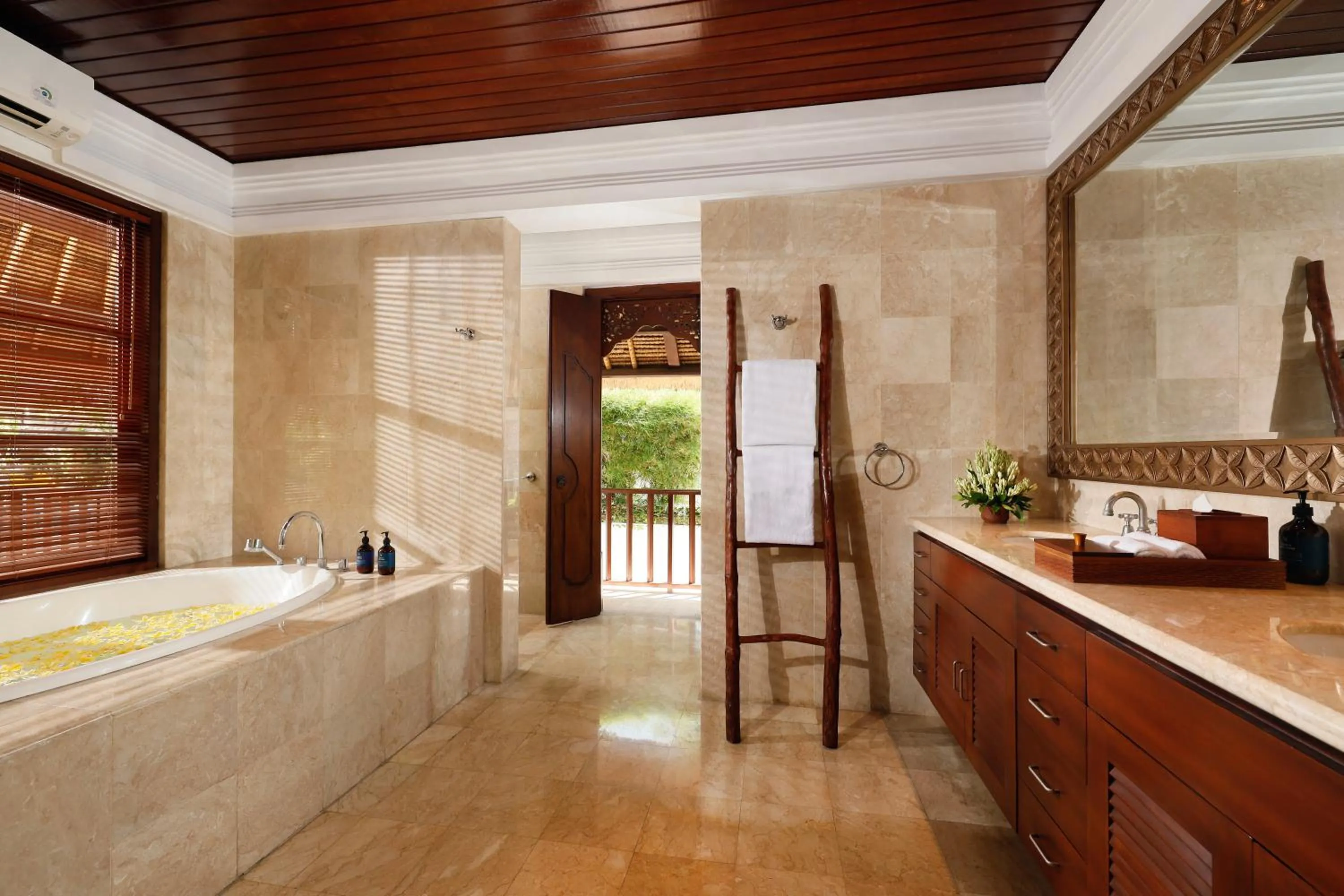 Property building in Jimbaran Beach Villas by Nakula