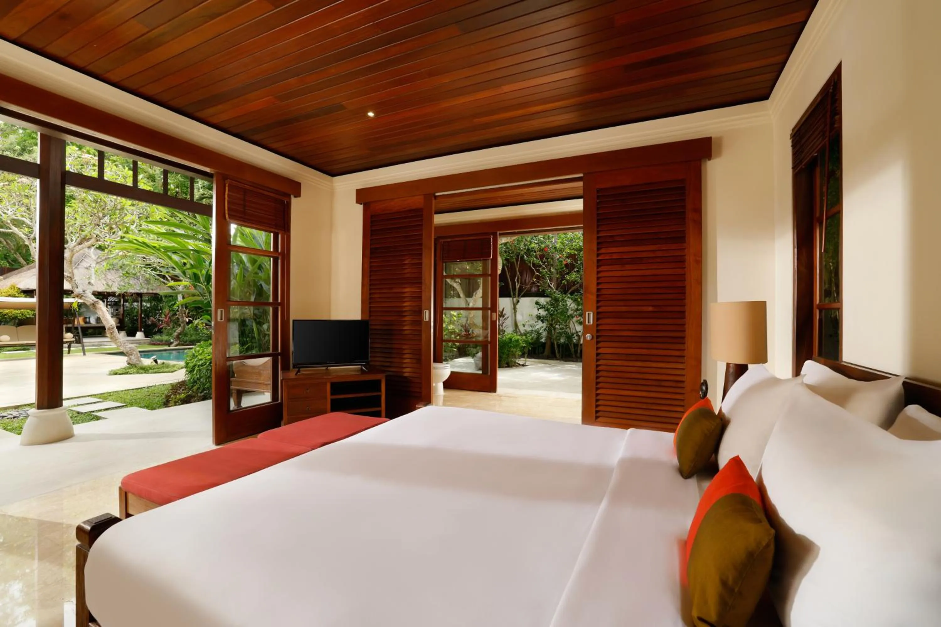 Bed in Jimbaran Beach Villas by Nakula