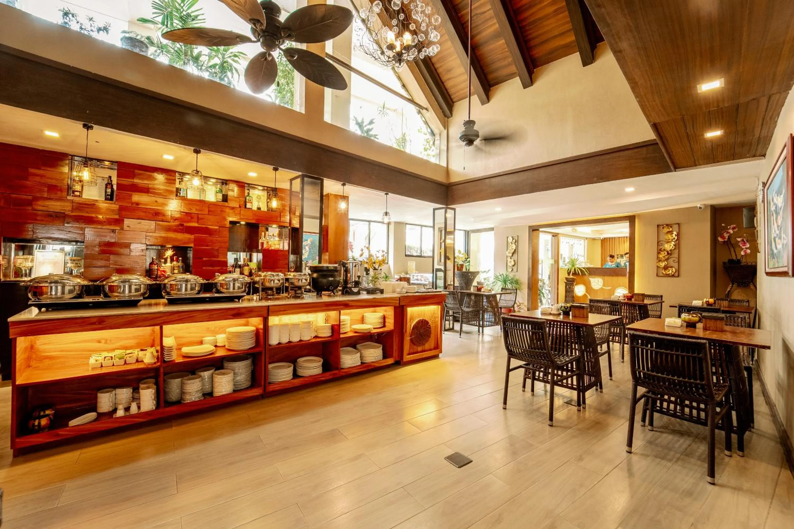 Restaurant/places to eat in Boracay Haven Resort