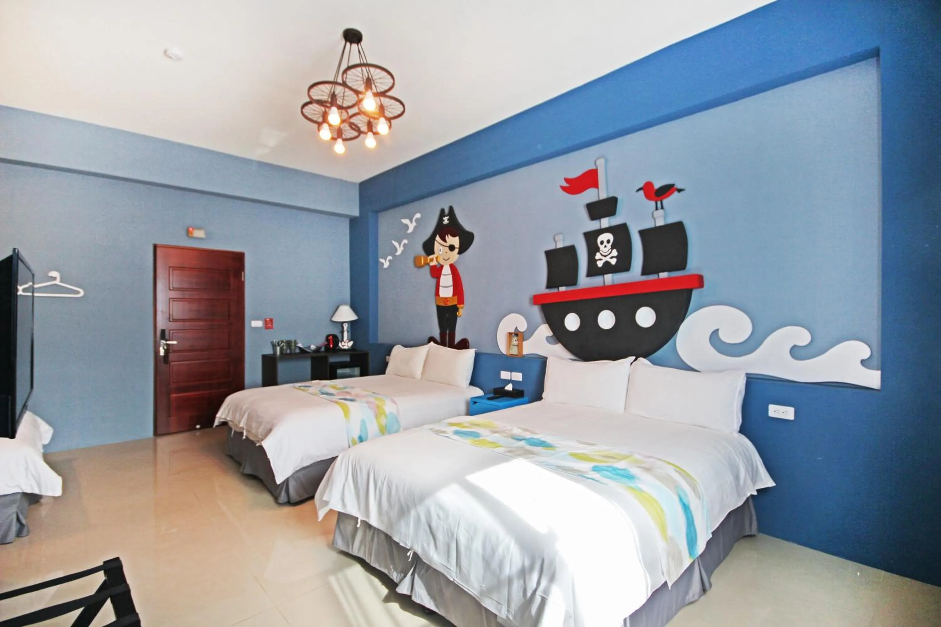 Bed in Fun Trip - Little Castle & Oscar B&B