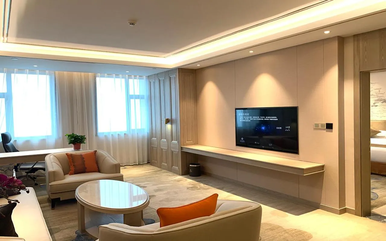 Bed in Baoying Jinling Hotel