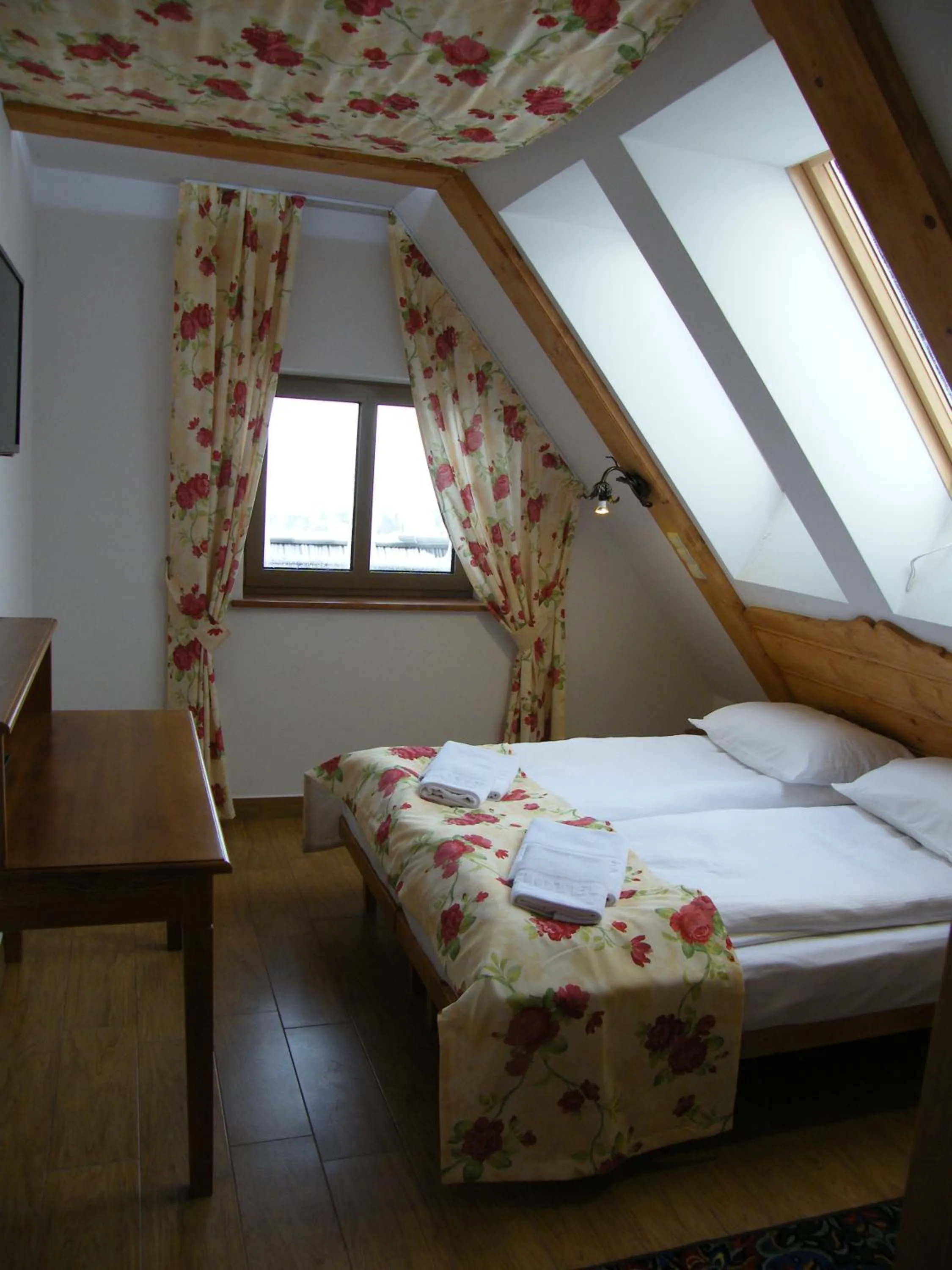 Photo of the whole room, Bed in Montenero Resort&Spa