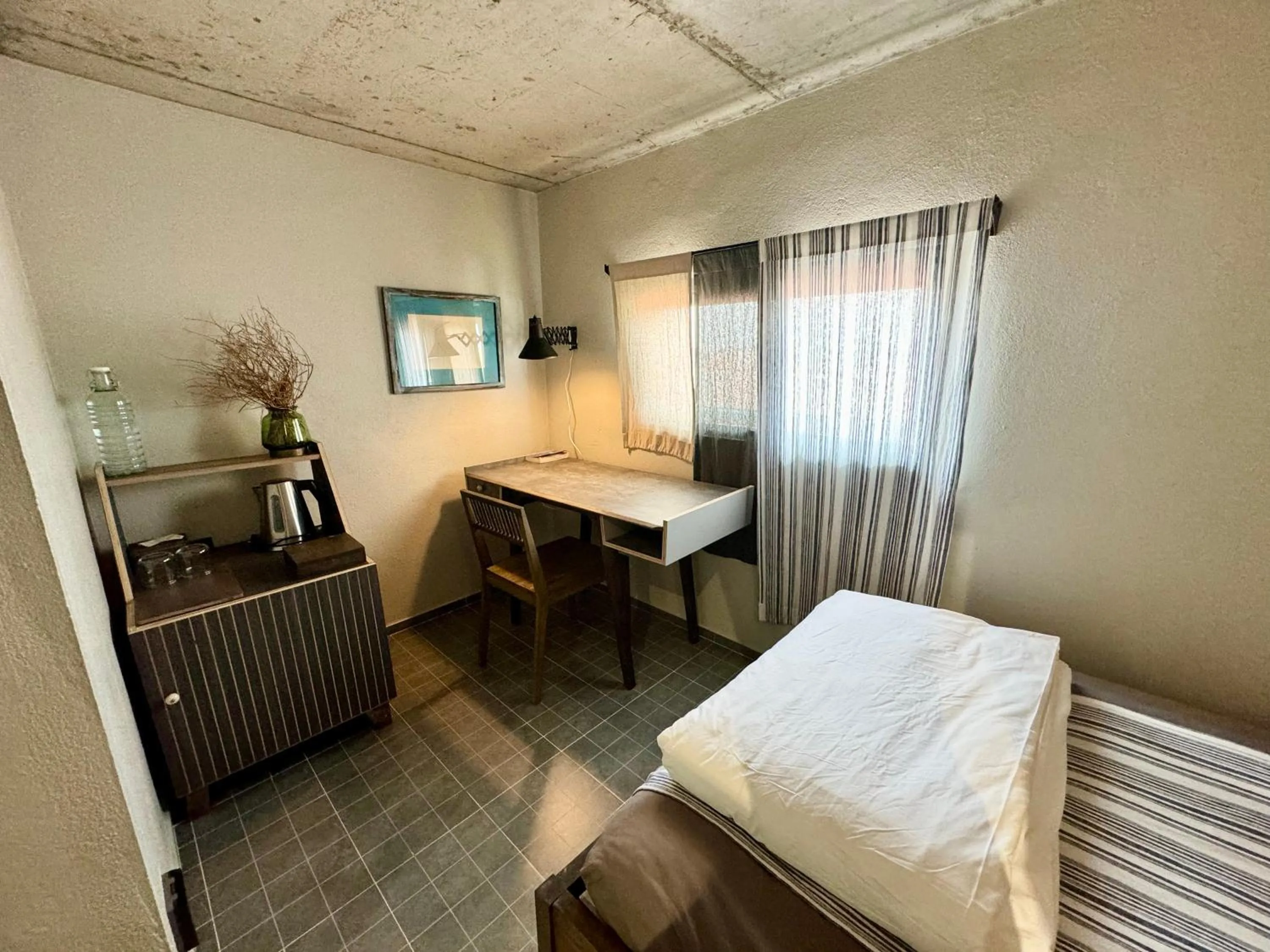 hair dresser, Bed in Kaia Gallery Hotel Hoi An