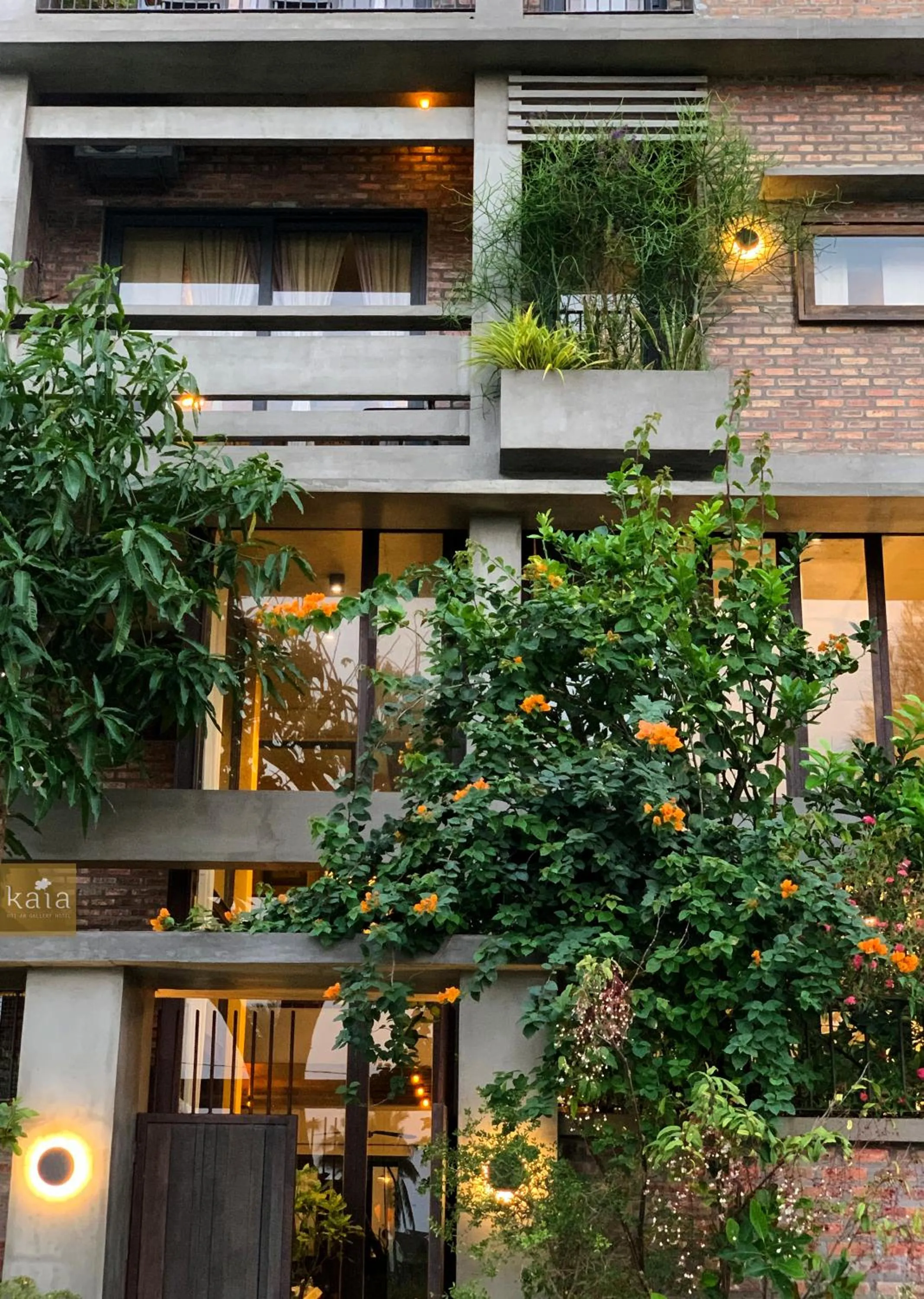 Property building in Kaia Gallery Hotel Hoi An