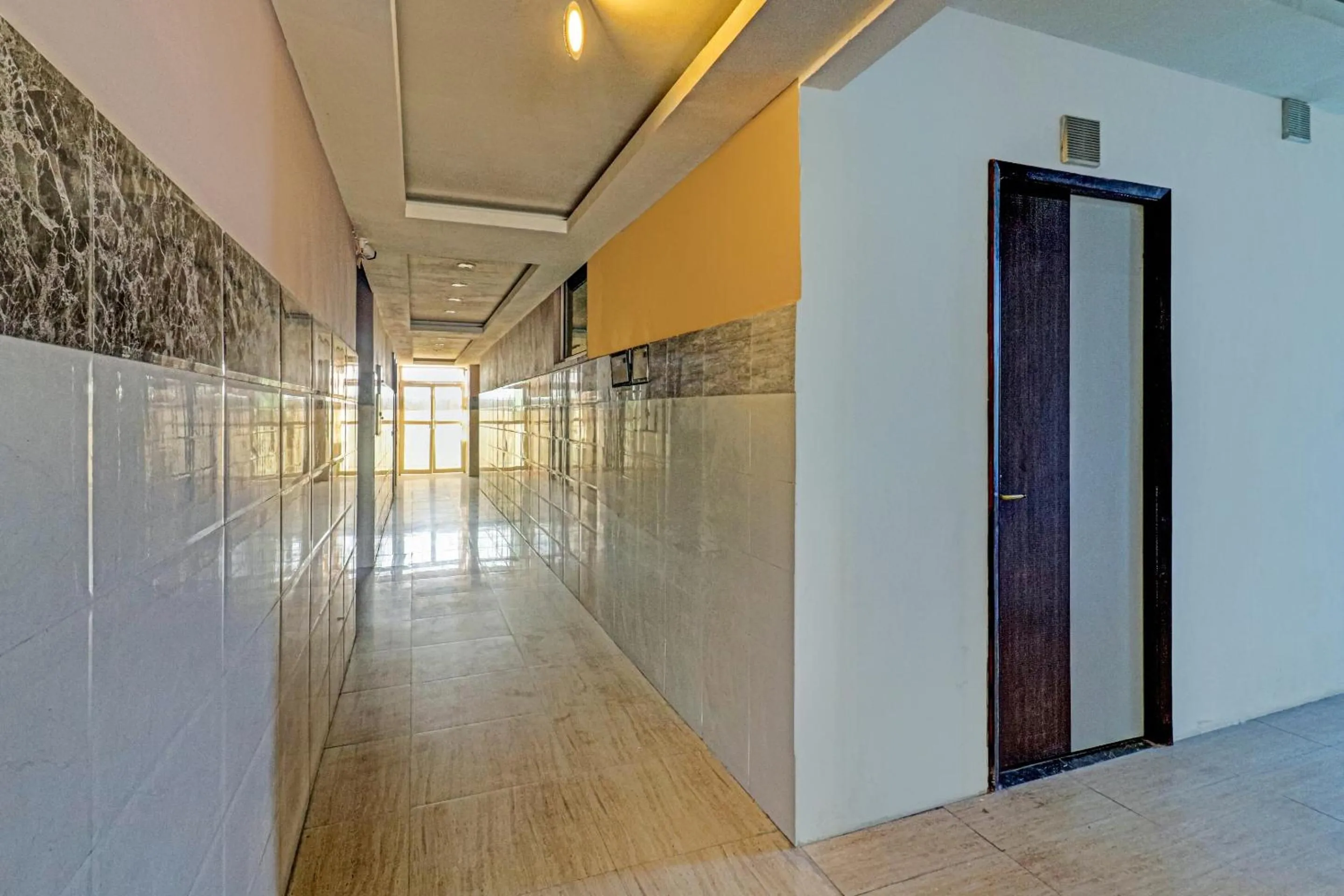 Lobby or reception in Capital O Kanha Resort