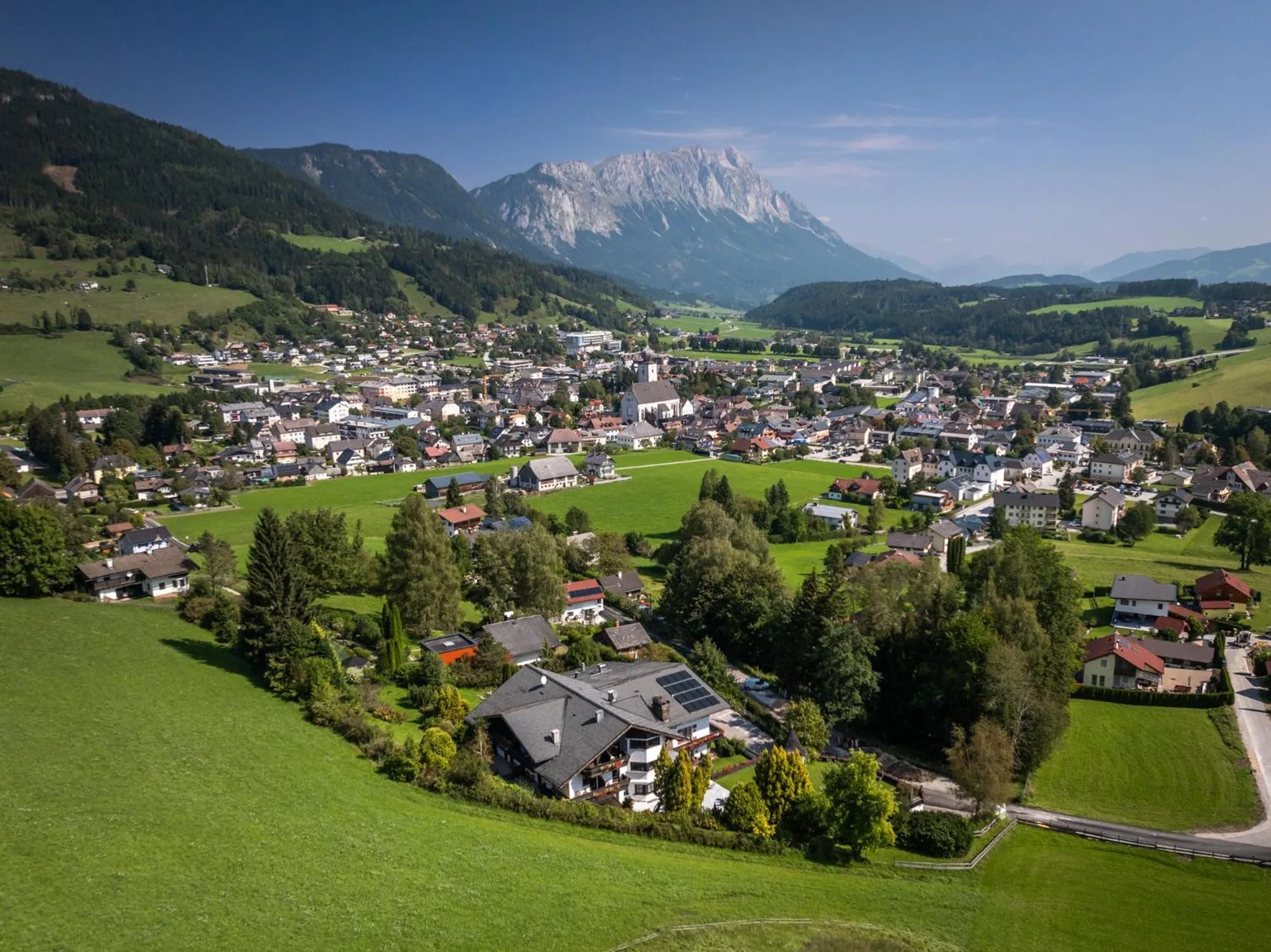 Property building in Landhaus St. Georg