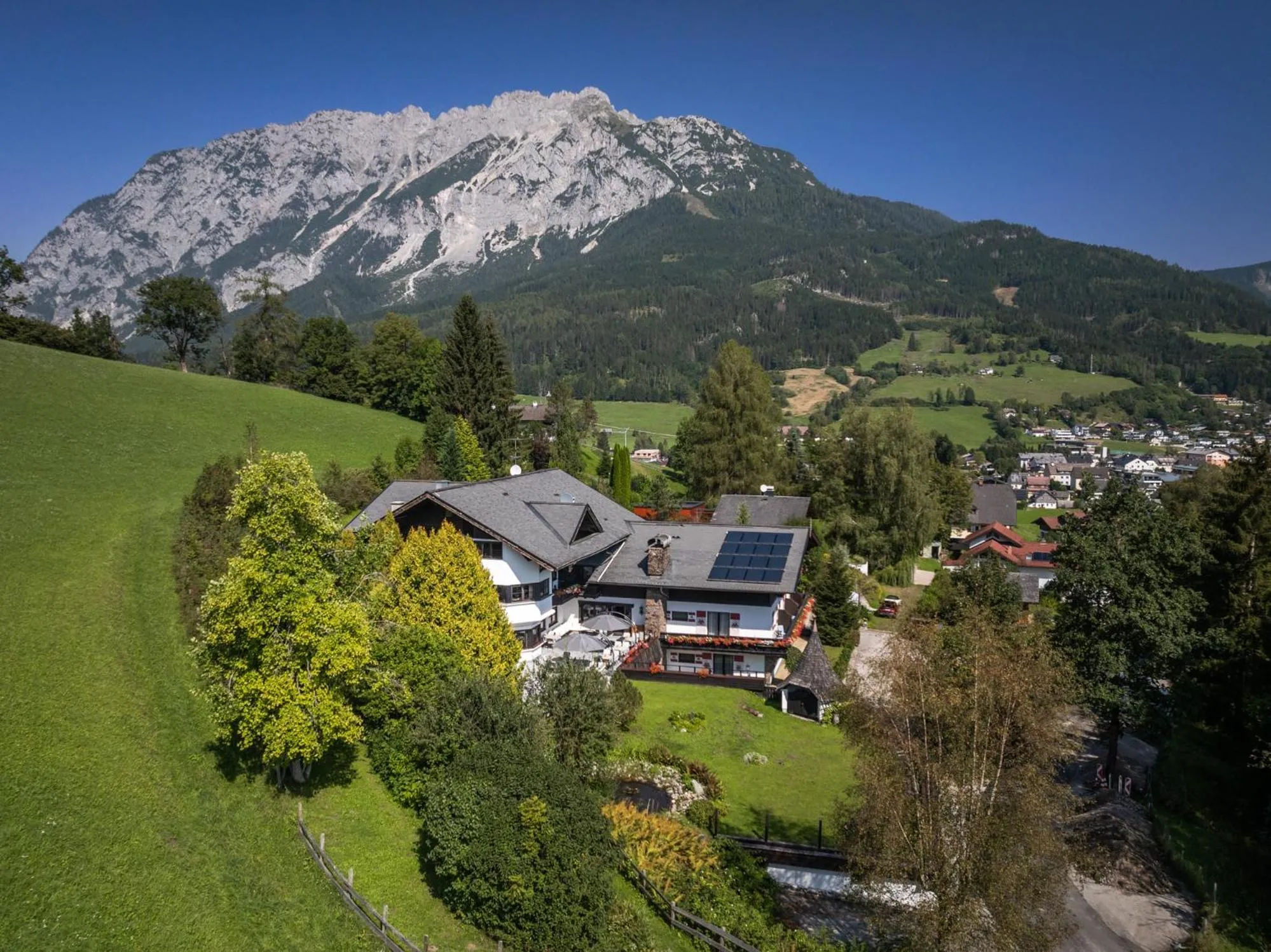 Property building in Landhaus St. Georg