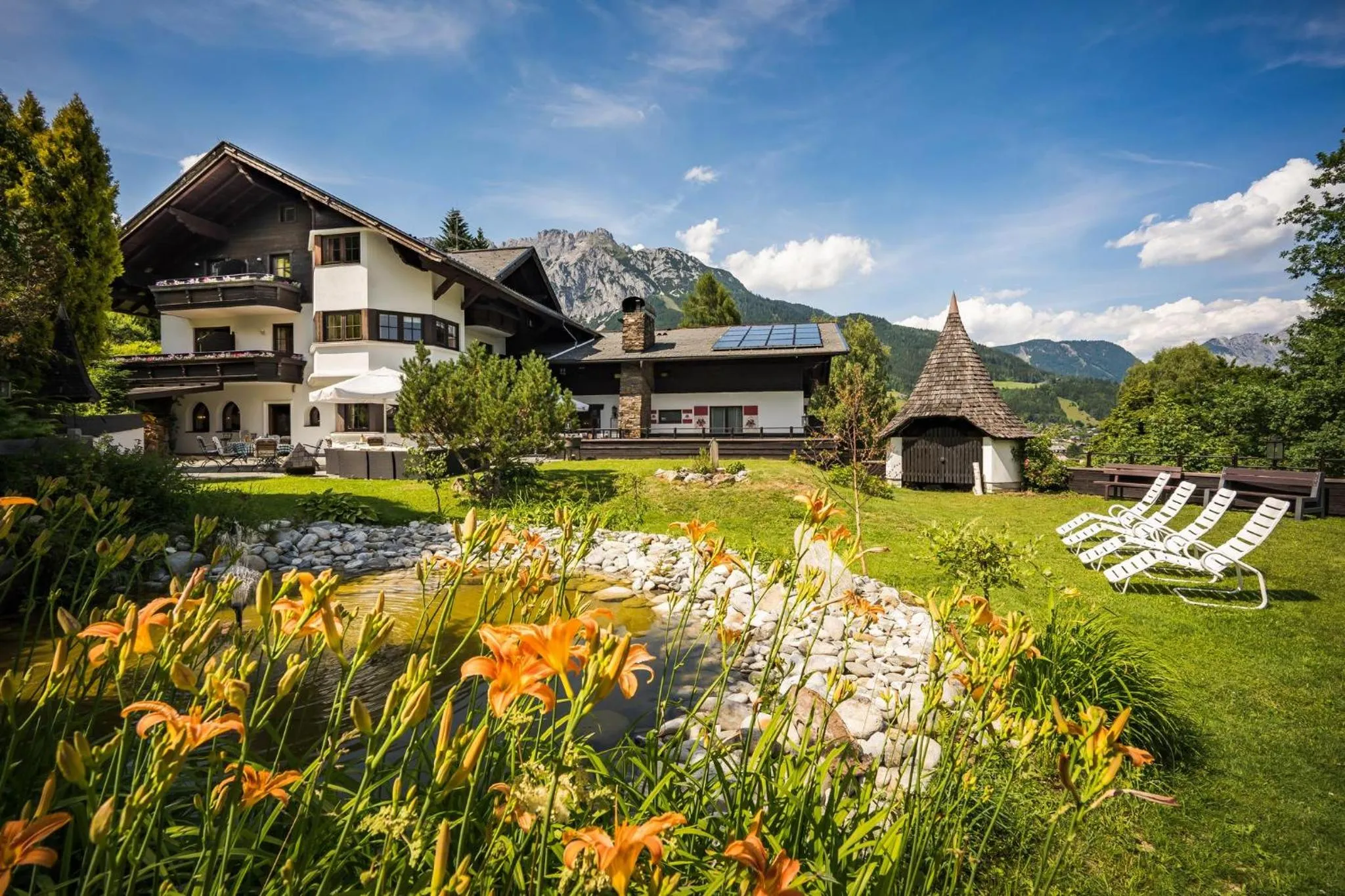 Property building in Landhaus St. Georg