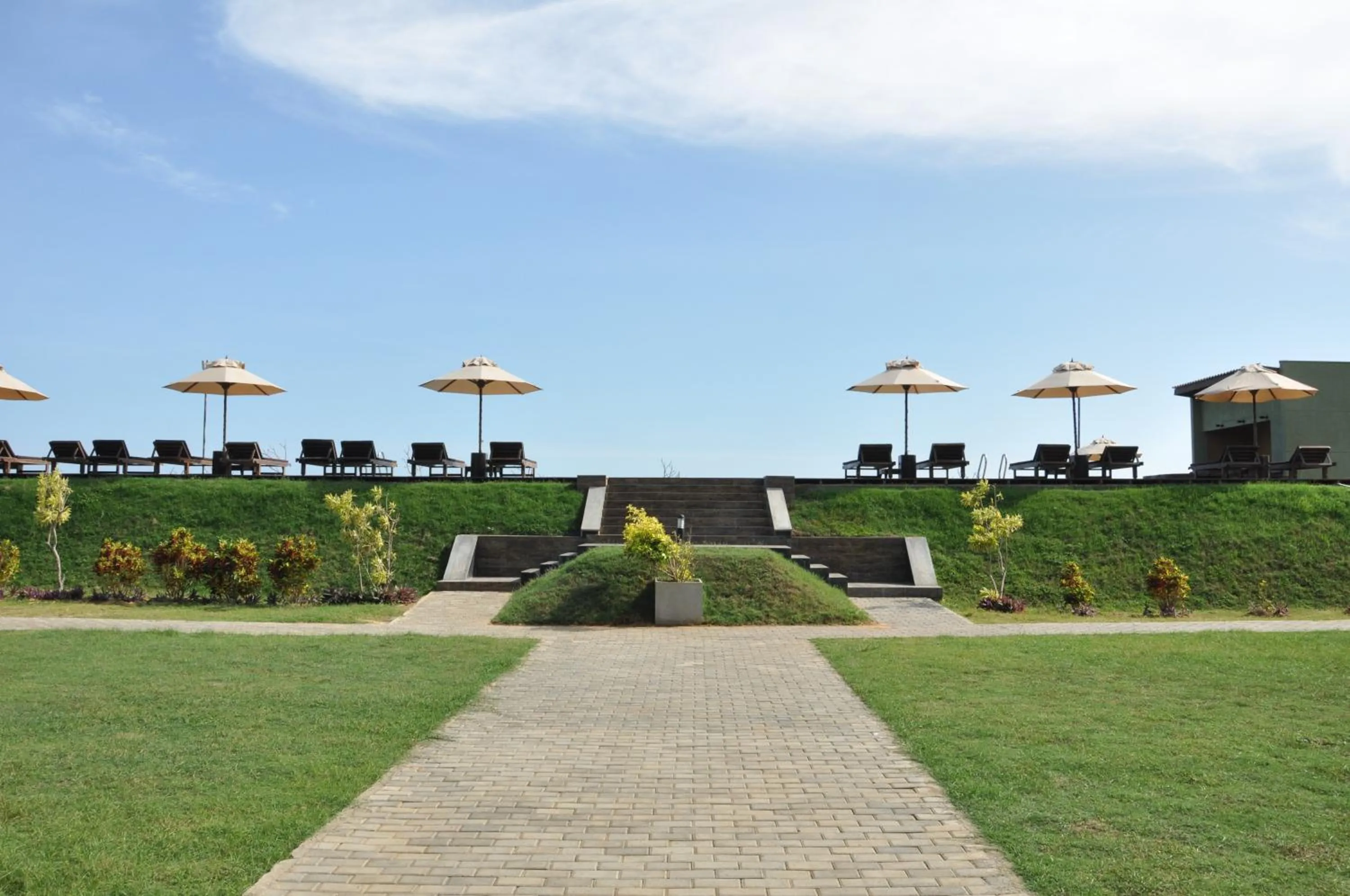 Area and facilities in Laya Safari Resorts & Spa