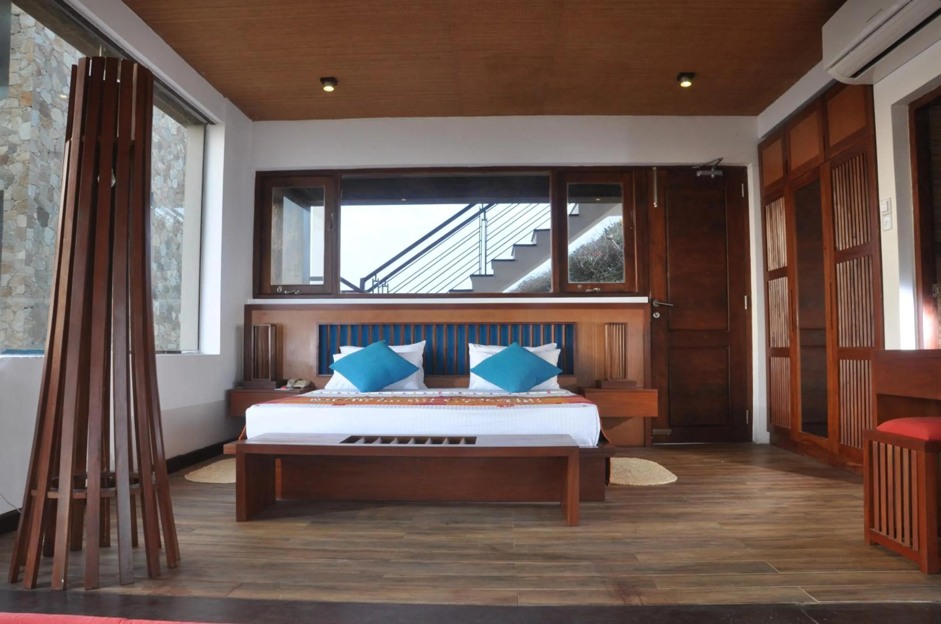 Bed in Laya Safari Resorts & Spa