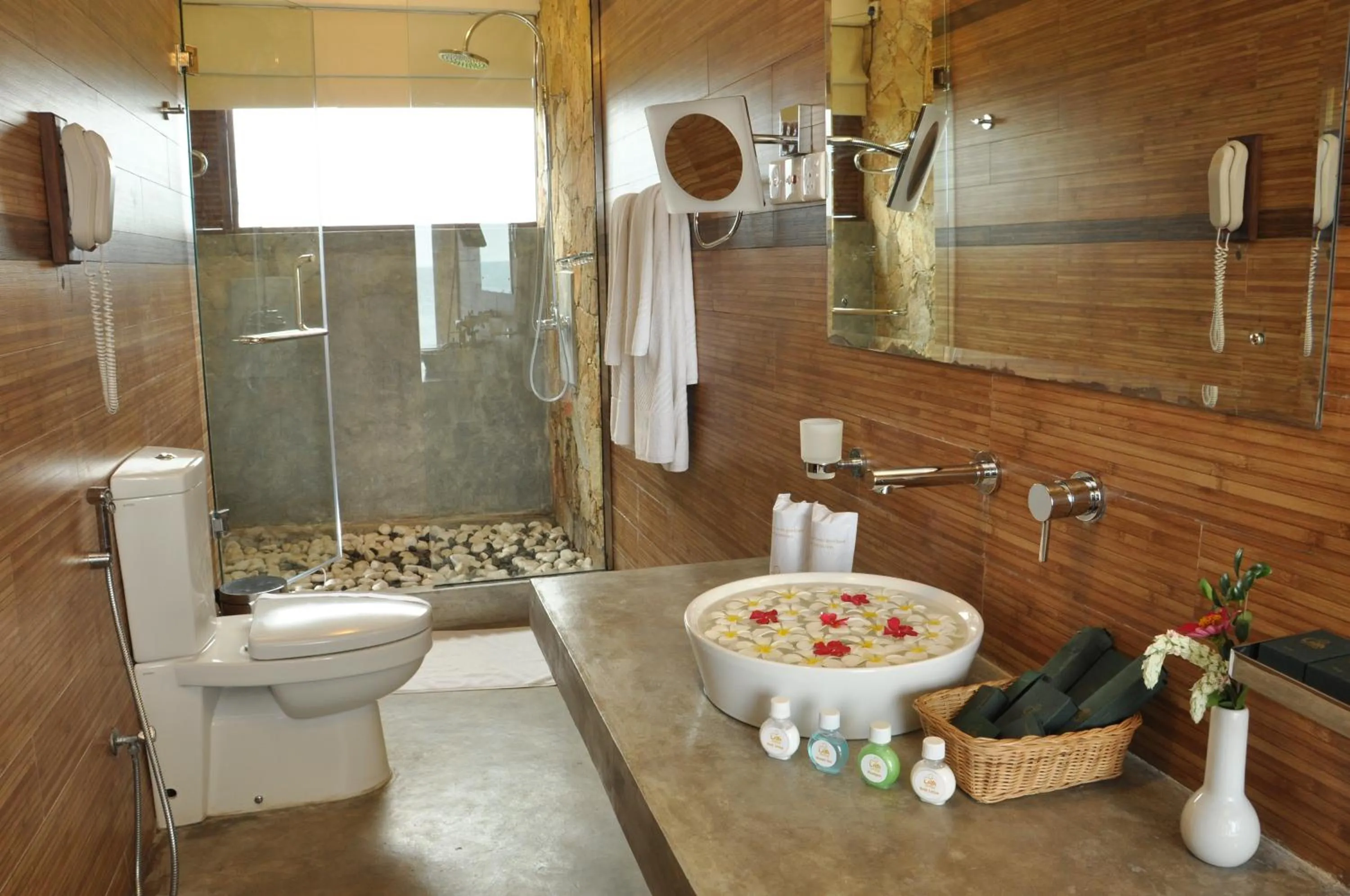Bathroom in Laya Safari Resorts & Spa