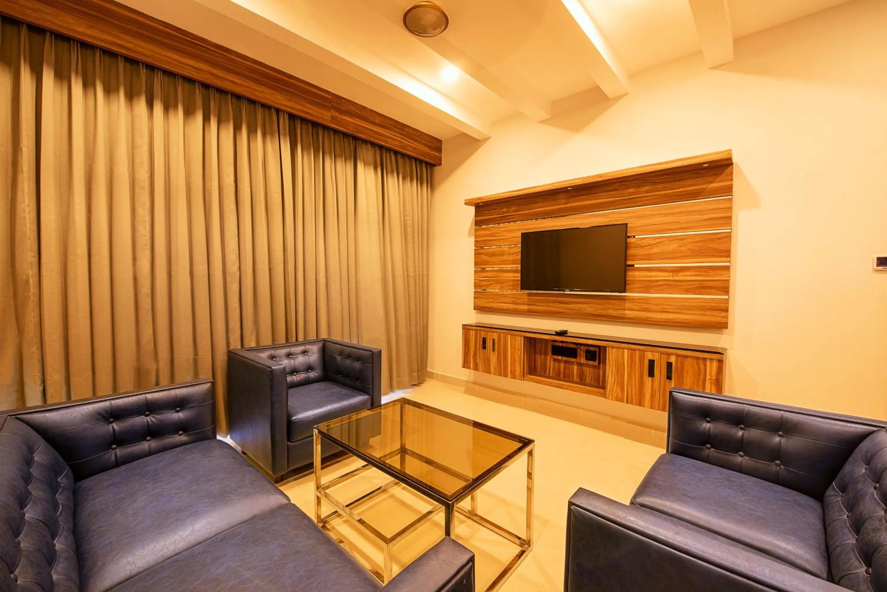 Living room in Hometown Galleria Manipal