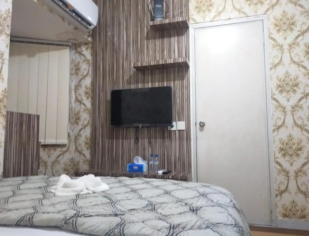 TV and multimedia in Aesthetic Room