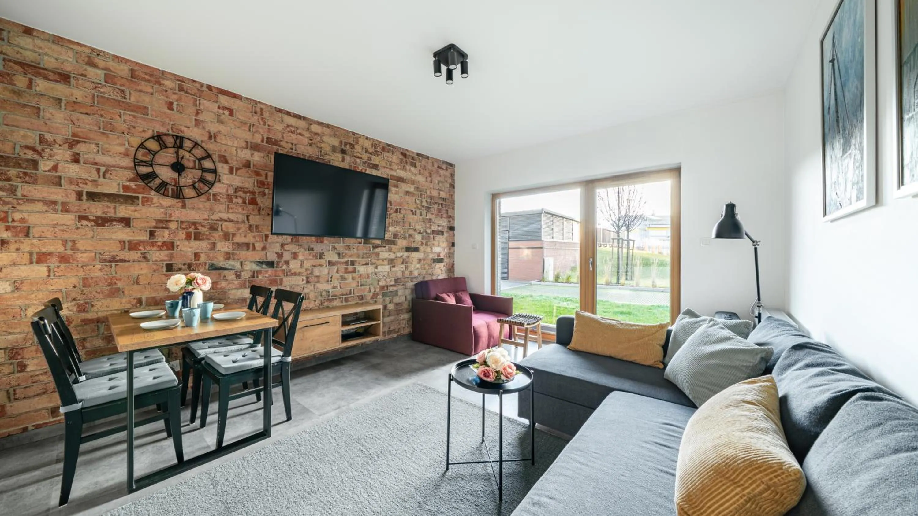 TV and multimedia in Nadmotławie z sauną, Sun & Snow