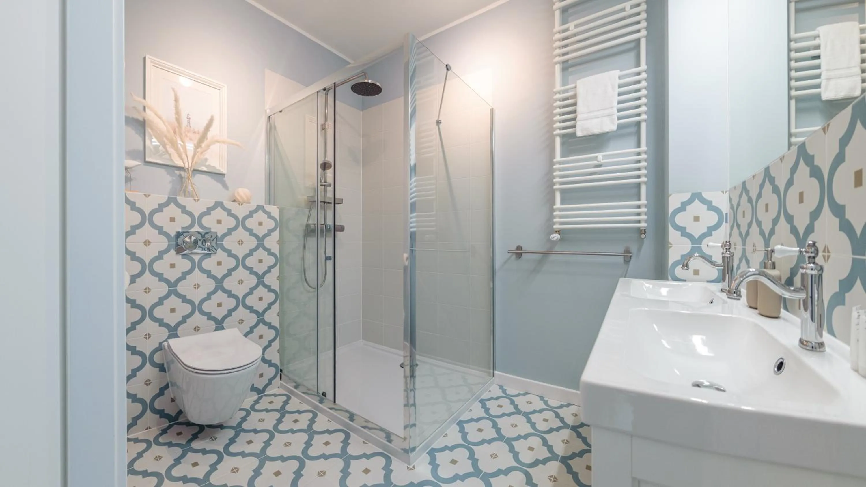 Shower in Nadmotławie z sauną, Sun & Snow