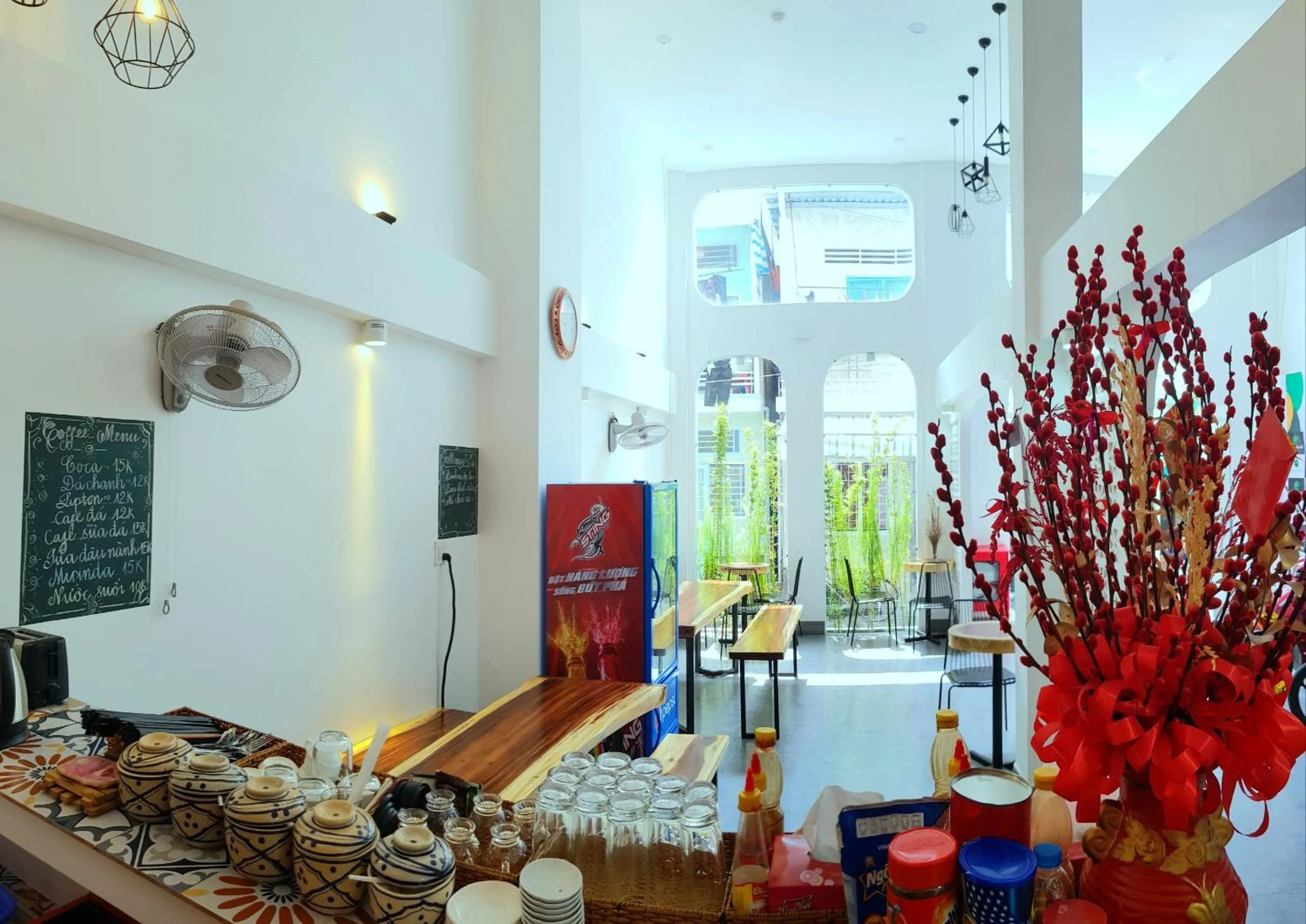 Kitchen or kitchenette in Mekong 69 Hostel