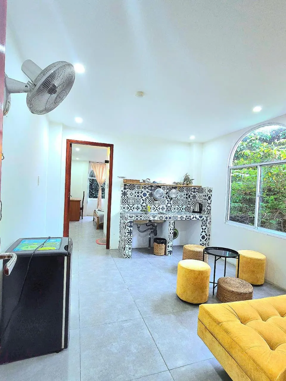 Kitchen or kitchenette in Mekong 69 Hostel