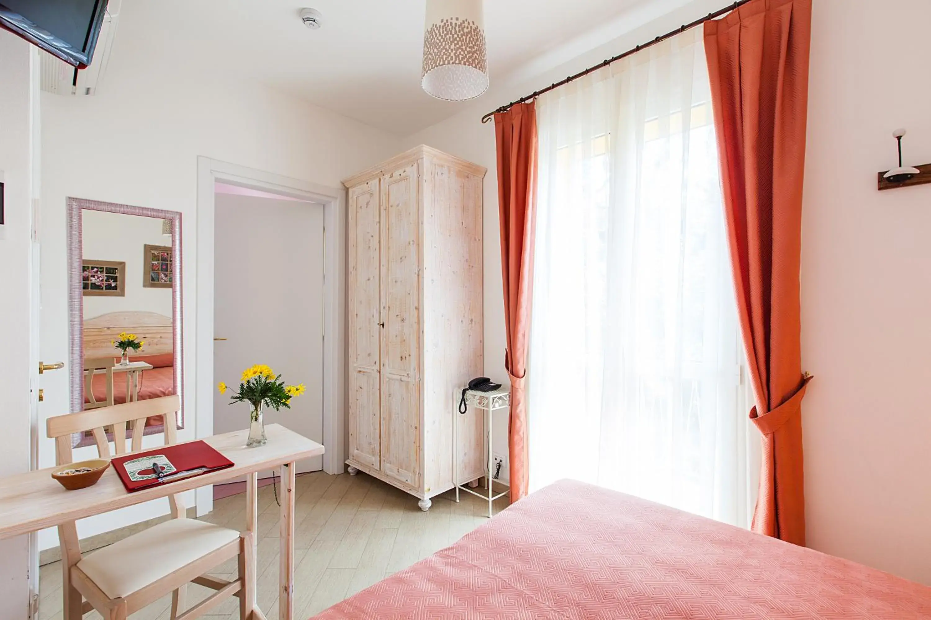 Standard Double or Twin Room with Balcony - single occupancy in Osteria da Cesare e Locanda Standard Double or Twin Room with Balcony - single occupancy in Osteria da Cesare e Locanda