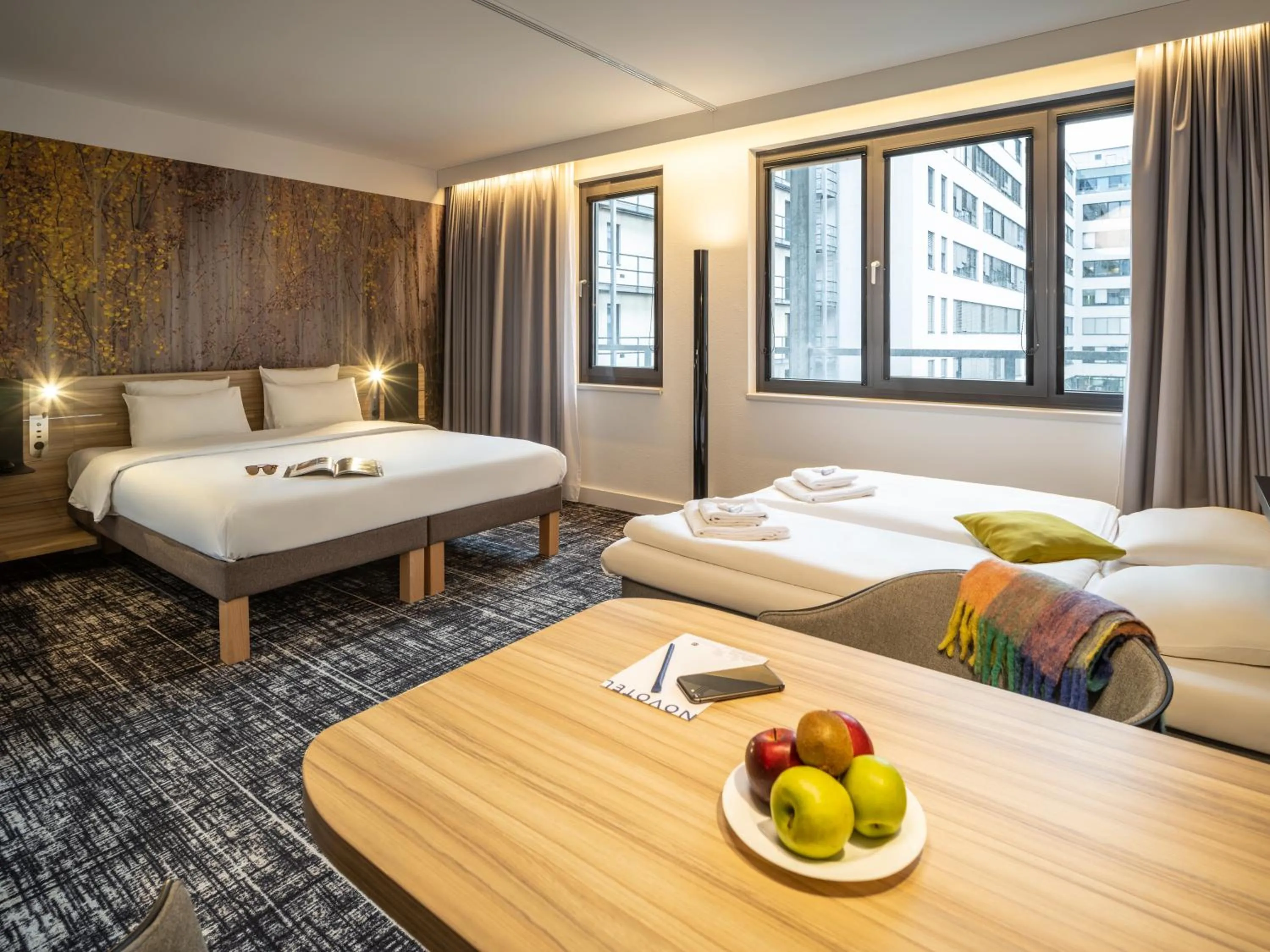 Bed in Novotel Suites Wien City Donau