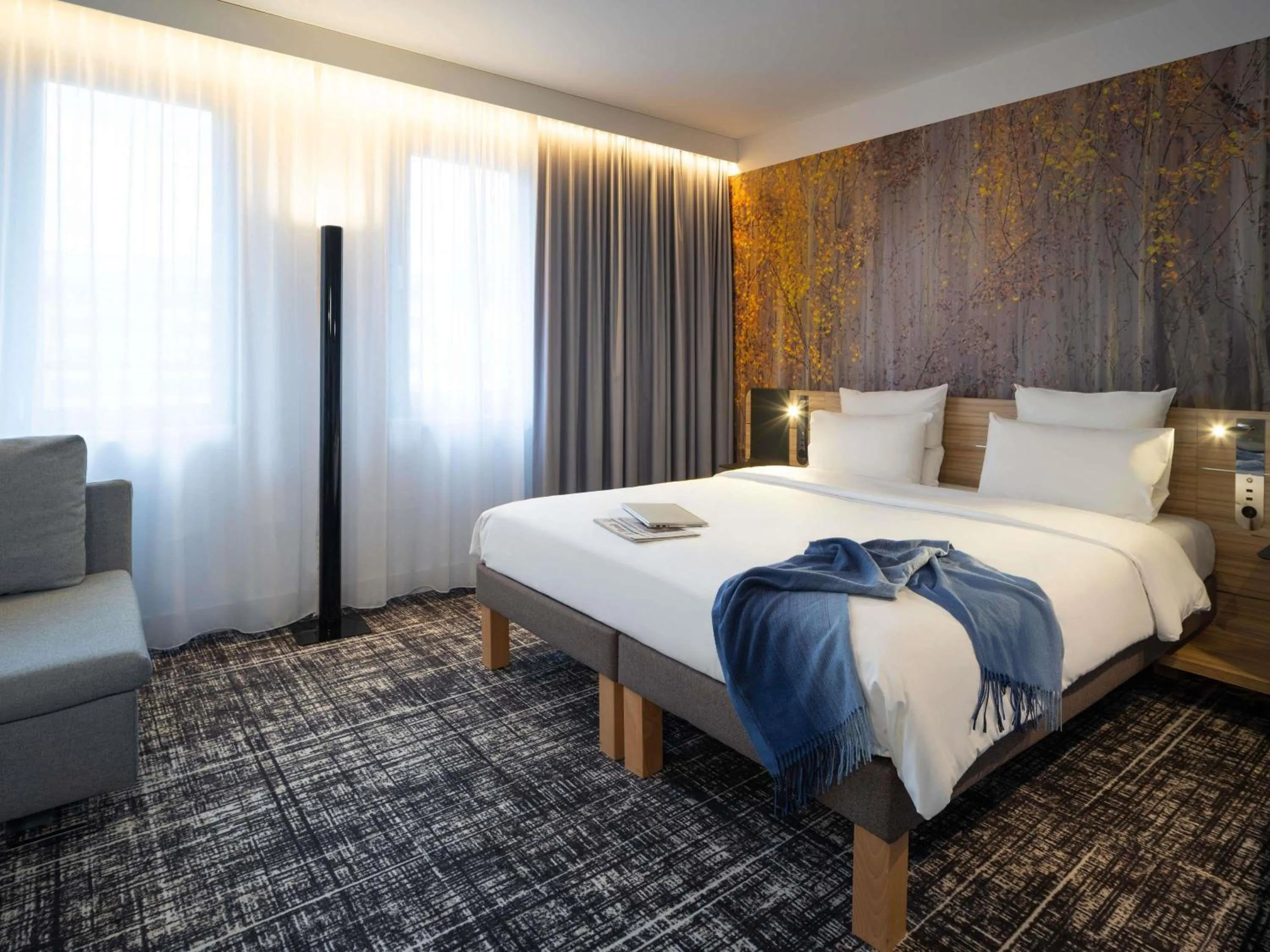 Bedroom, Bed in Novotel Suites Wien City Donau