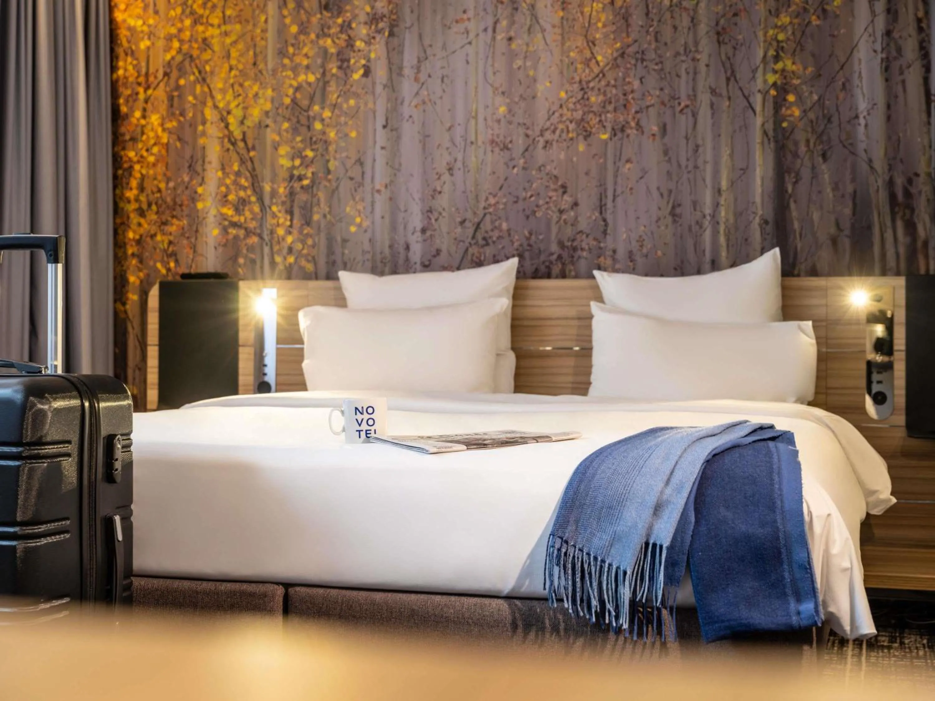 Bedroom, Bed in Novotel Suites Wien City Donau