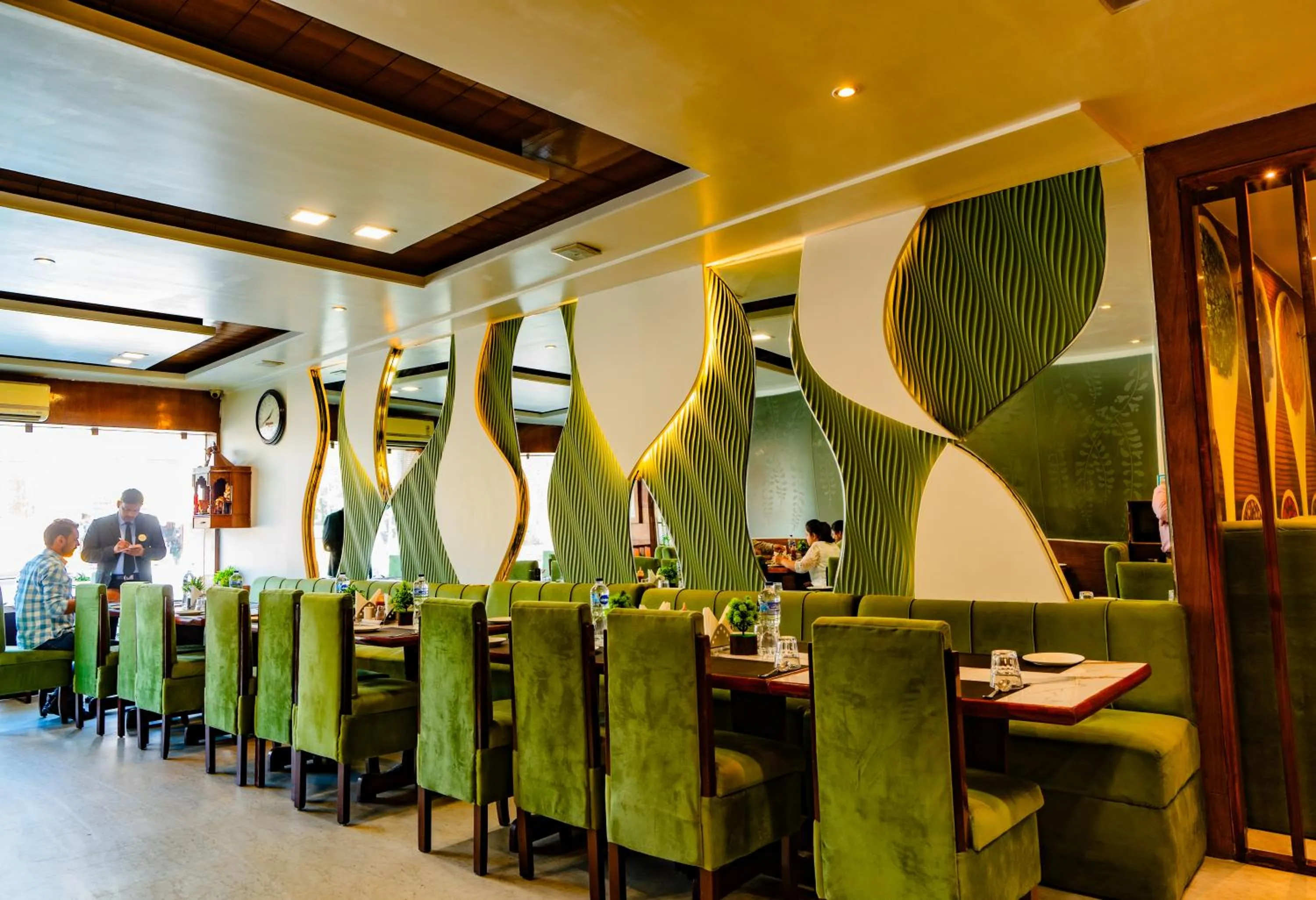 Restaurant/places to eat in Hotel Krishna by KeyMagics