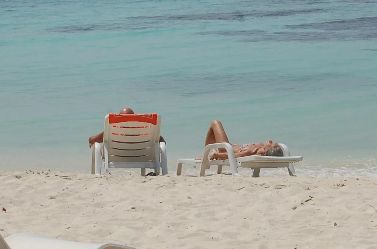 Vaali Maldives Island Escapes & Dive