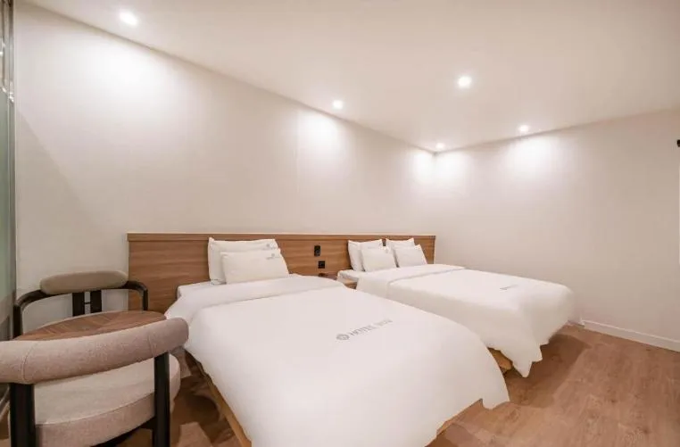 Decorative detail, Bed in Vov Hotel