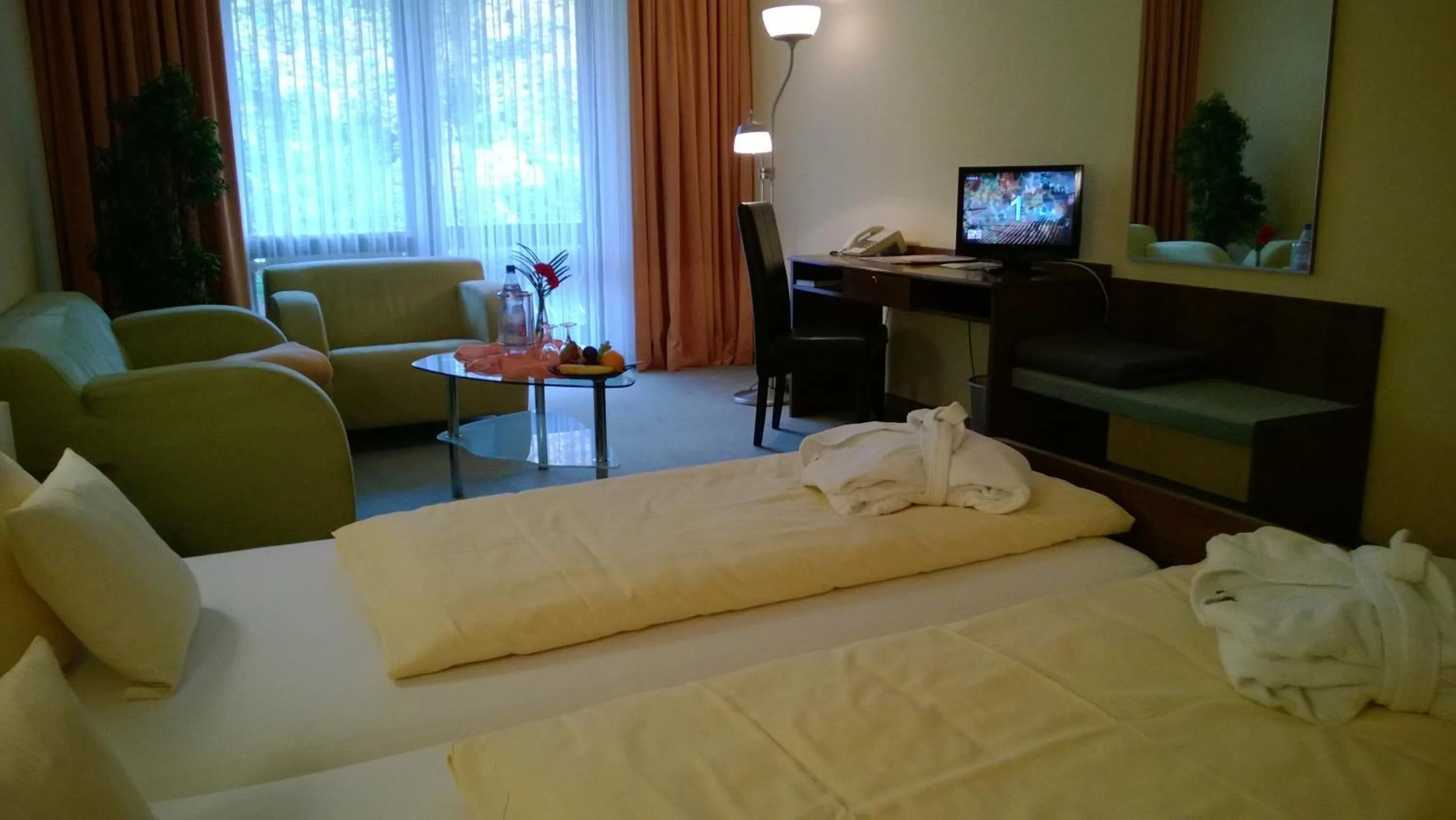Photo of the whole room, Bed in Landhotel Vierjahreszeiten