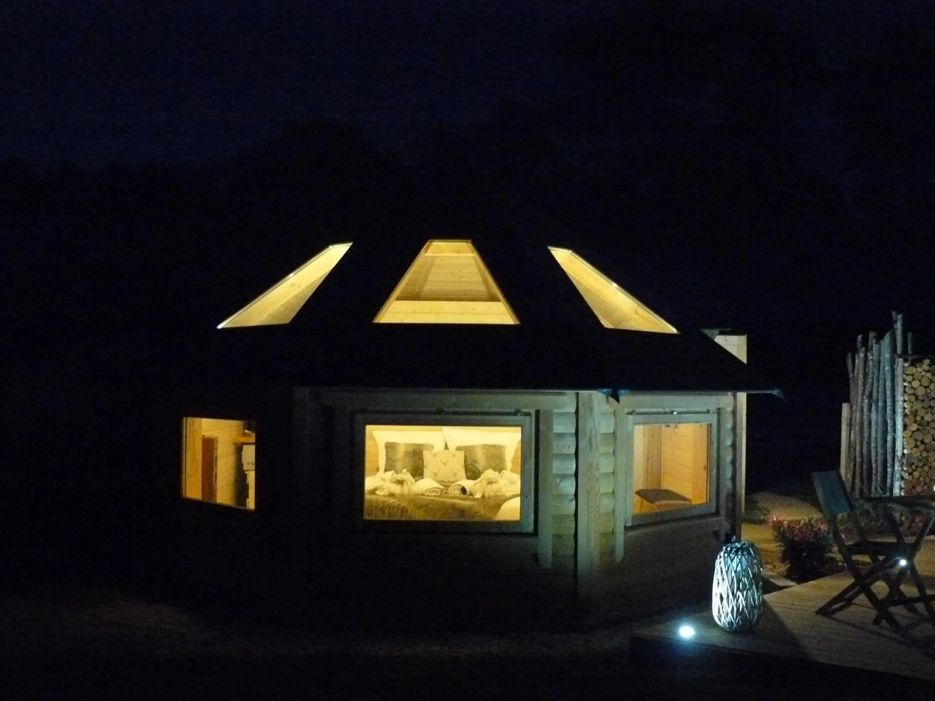 Night in Cabane Spa belle étoile