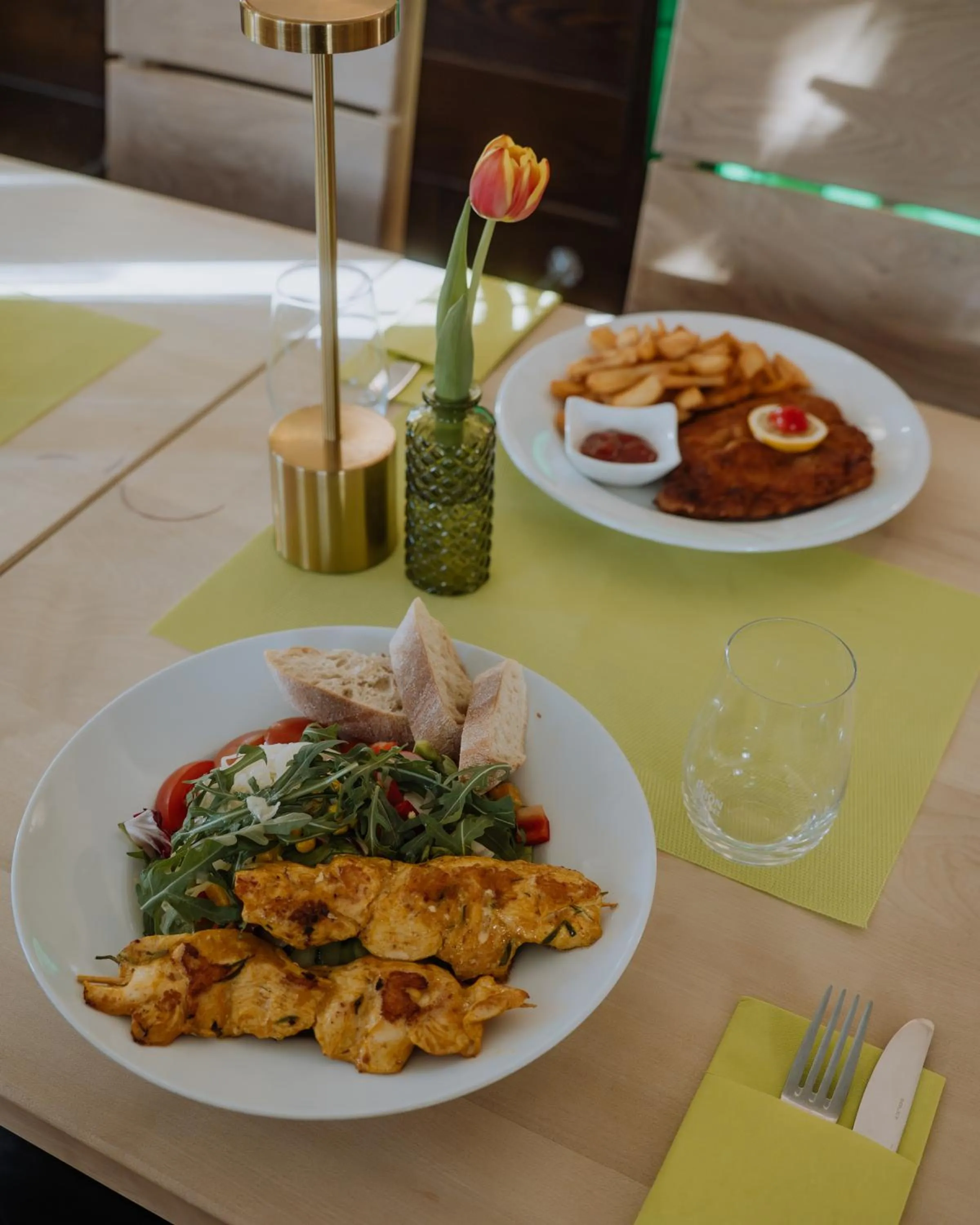 Restaurant/places to eat in Kolping-Hotel