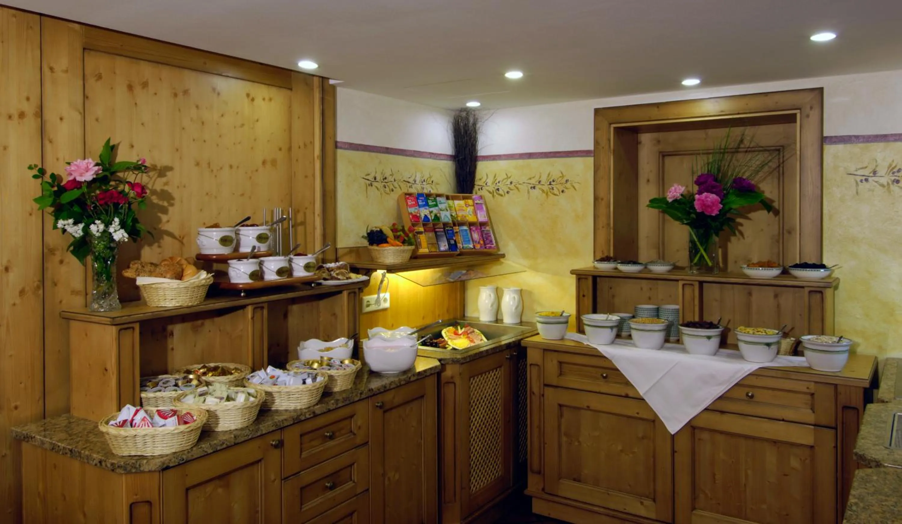 Restaurant/places to eat in Landhotel Wachau - Hotel Garni