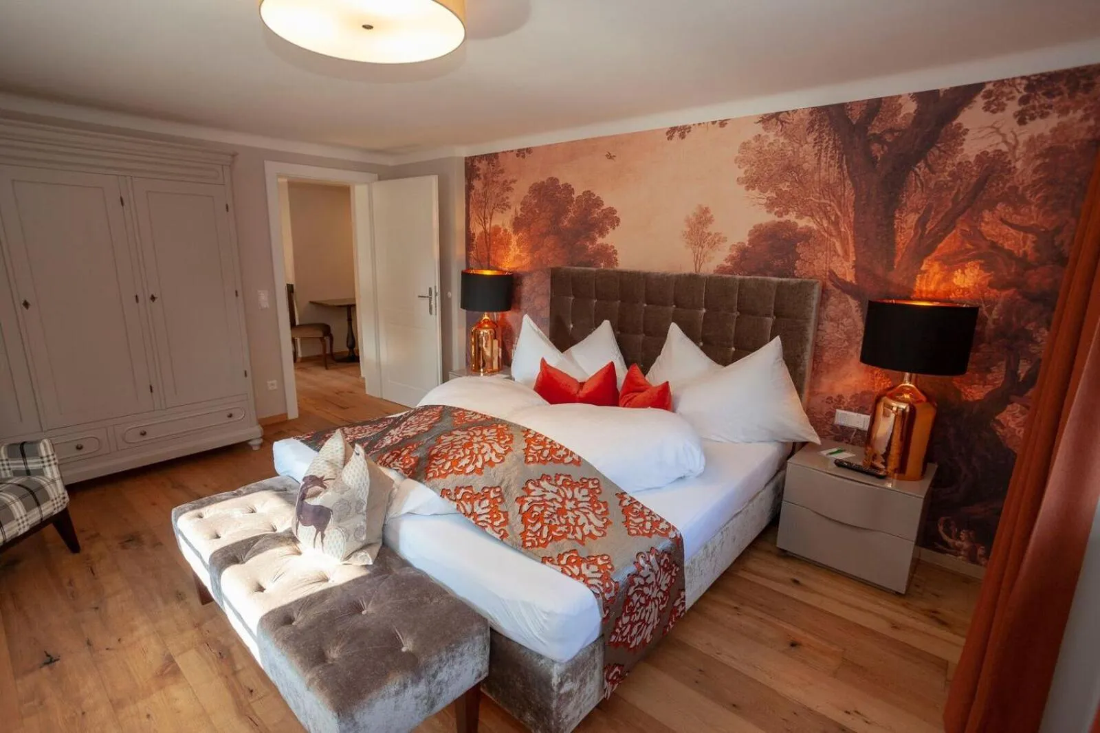 Bedroom, Bed in Landhotel Wachau - Hotel Garni