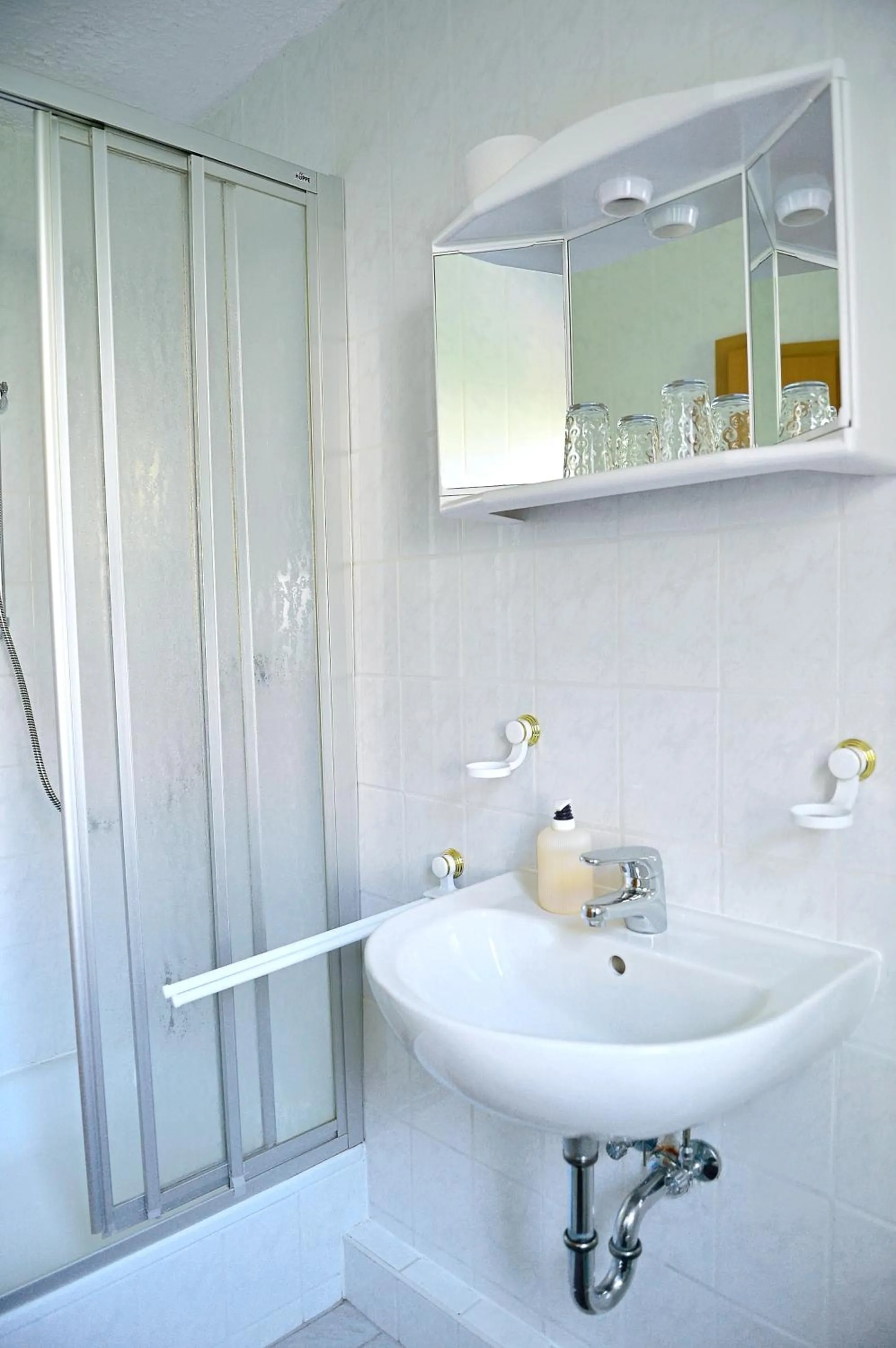 Shower in Pension Damköhler Thale OT Westerhausen