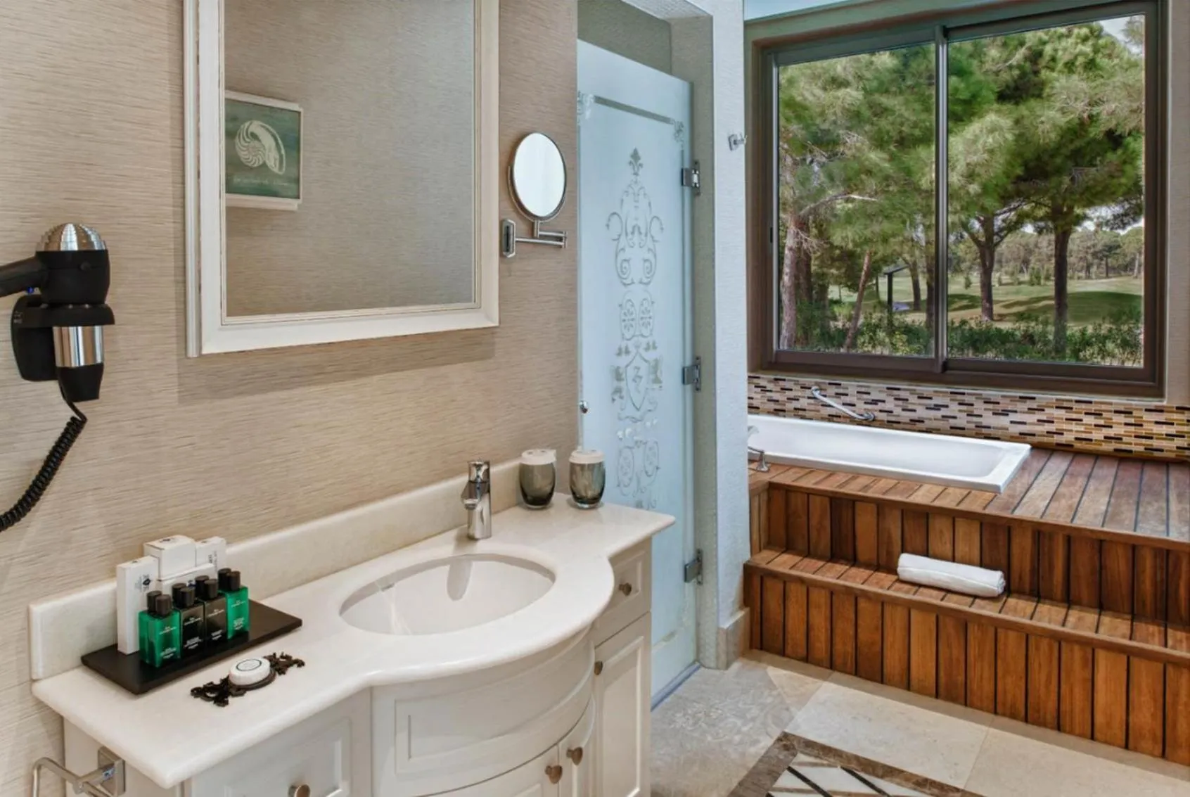 Bathroom in Kaya Palazzo Golf Resort