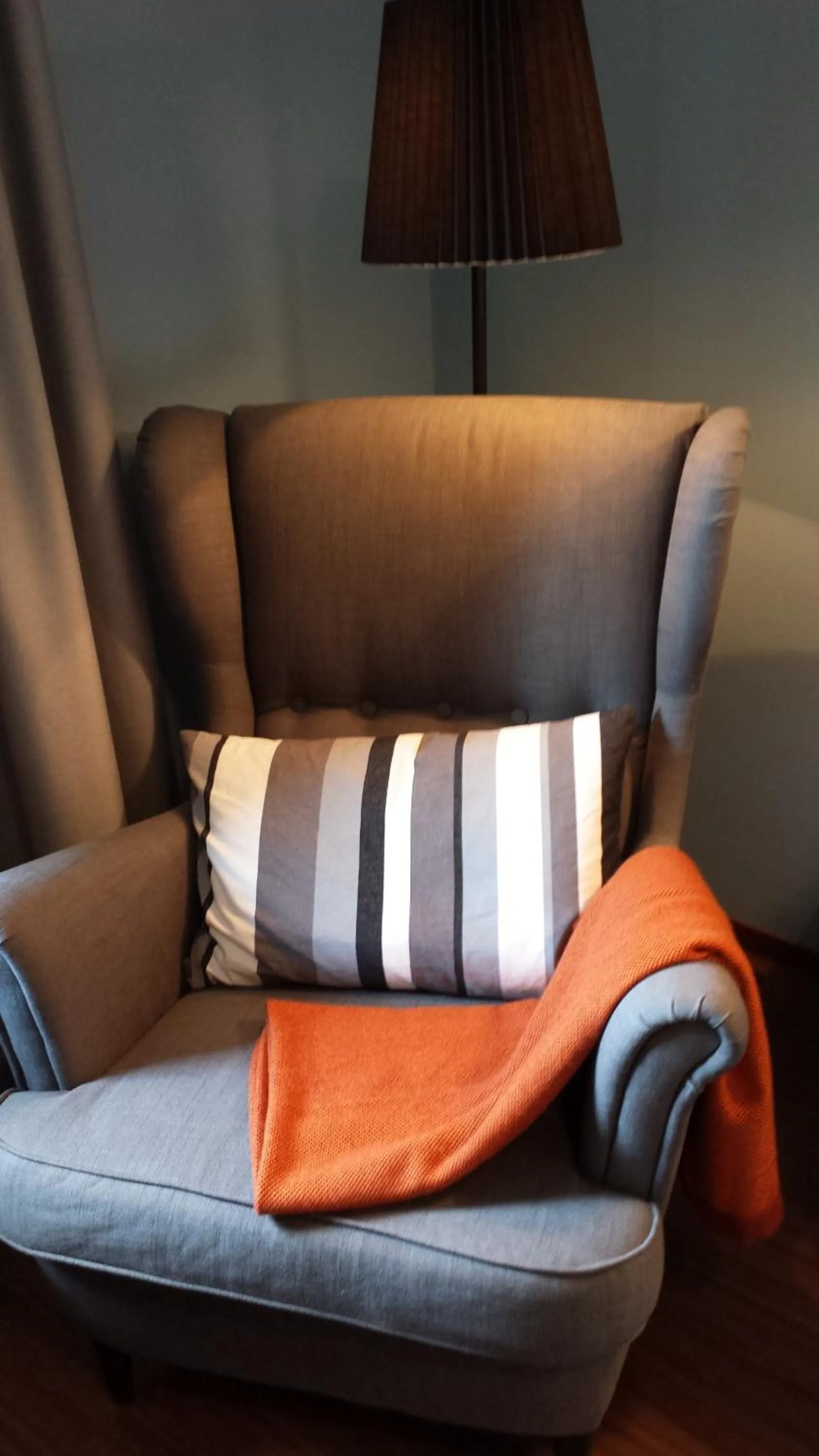 Seating area in Hotel Henry