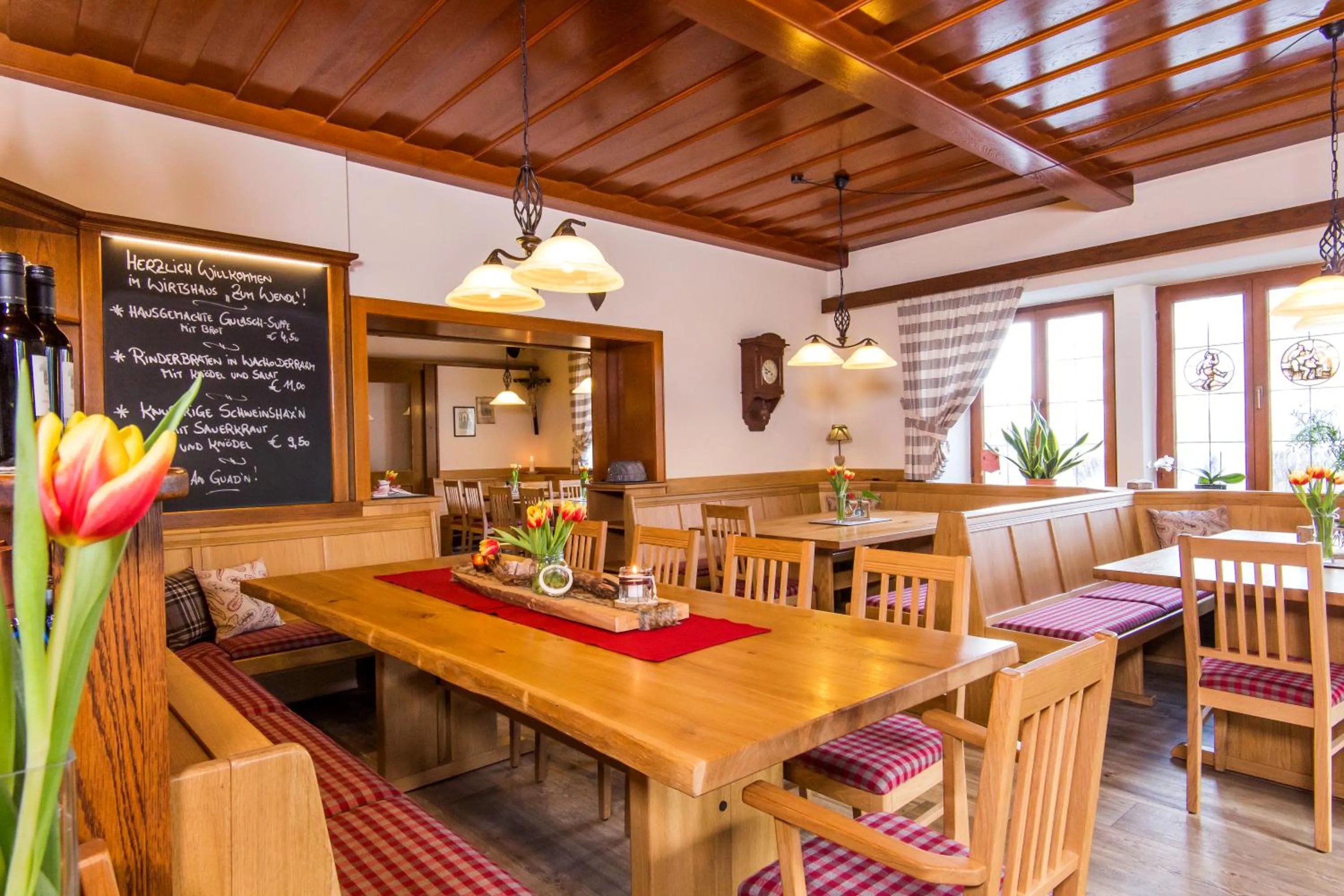 Restaurant/places to eat in Genusshotel "Zum Wendl"