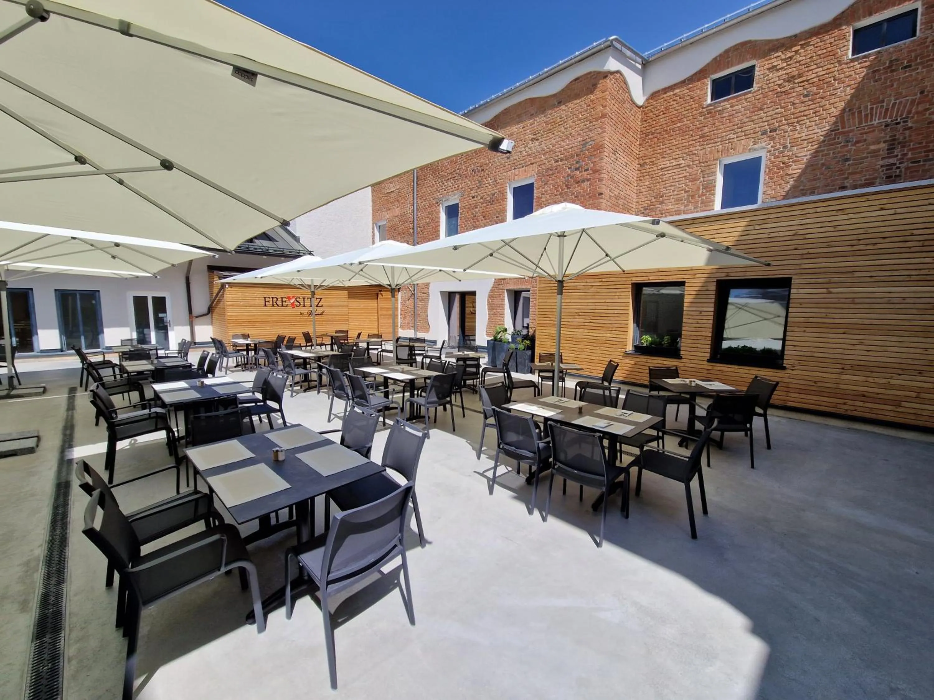 Balcony/Terrace in Genusshotel "Zum Wendl"