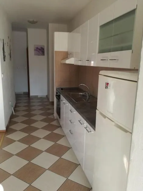 Kitchen or kitchenette in Apartments Klanac
