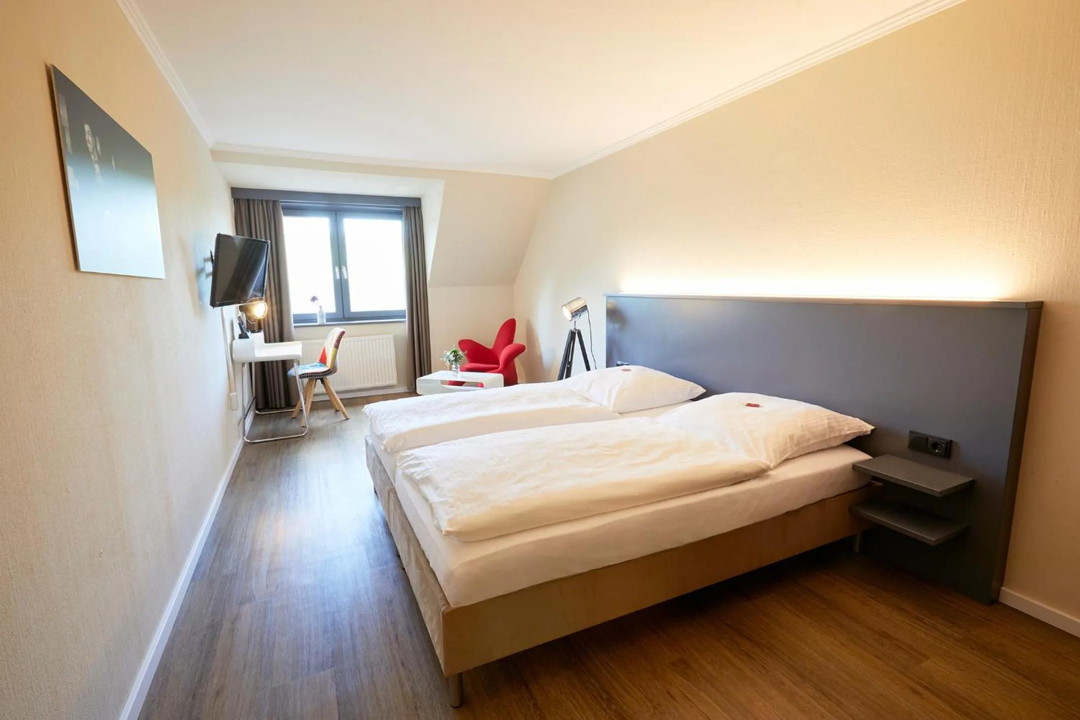 Bed in Kino-Hotel Meyer