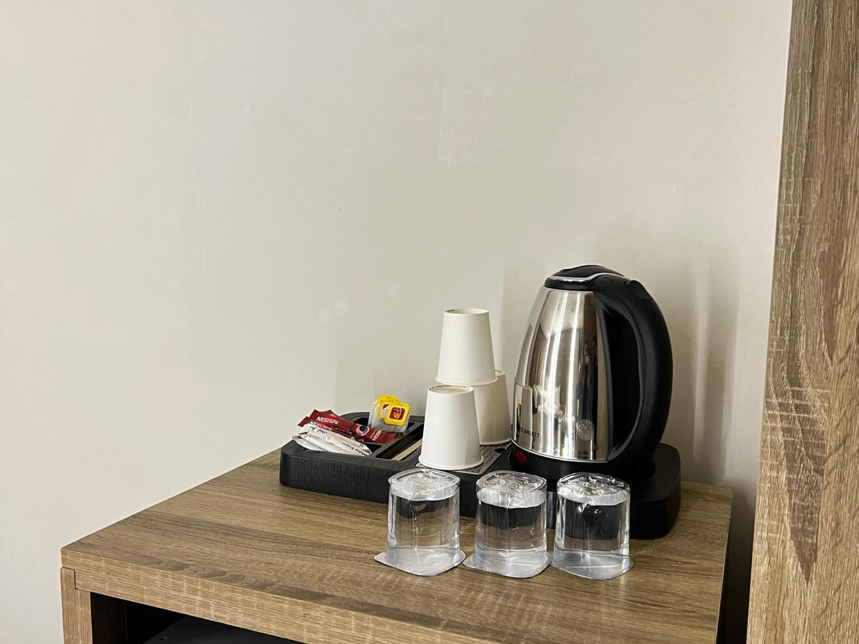 Coffee/tea facilities in Mass Paradise Hotel