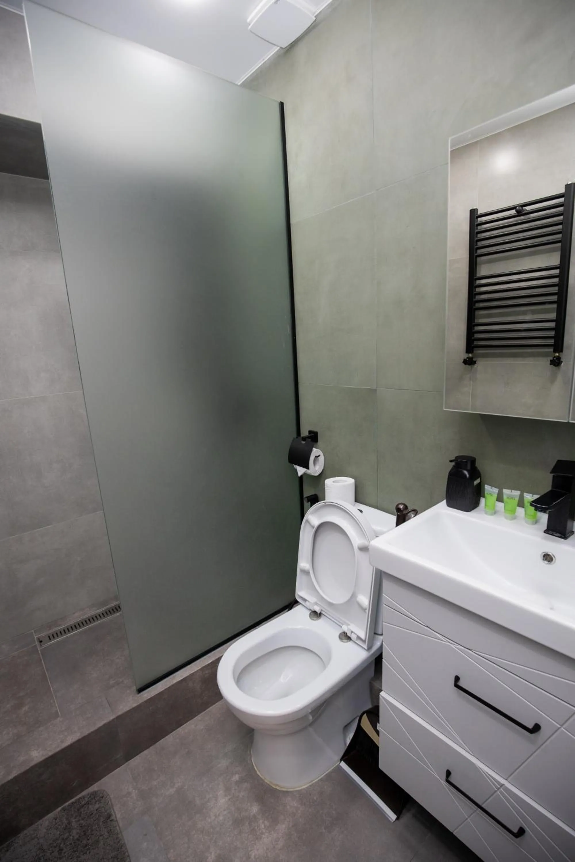 Toilet in Hotel Tigran Mets Yerevan