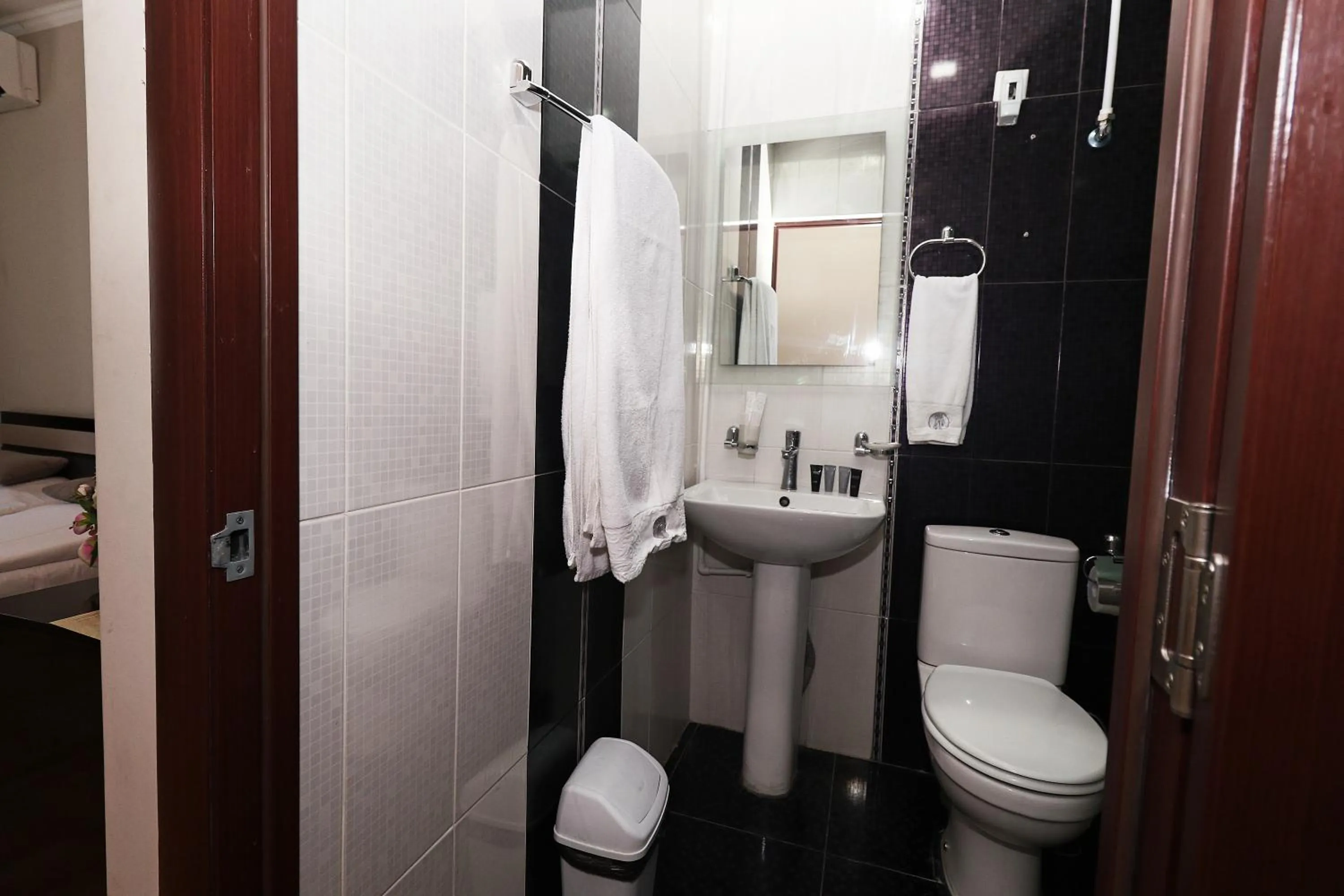 Toilet in Hotel Tigran Mets Yerevan
