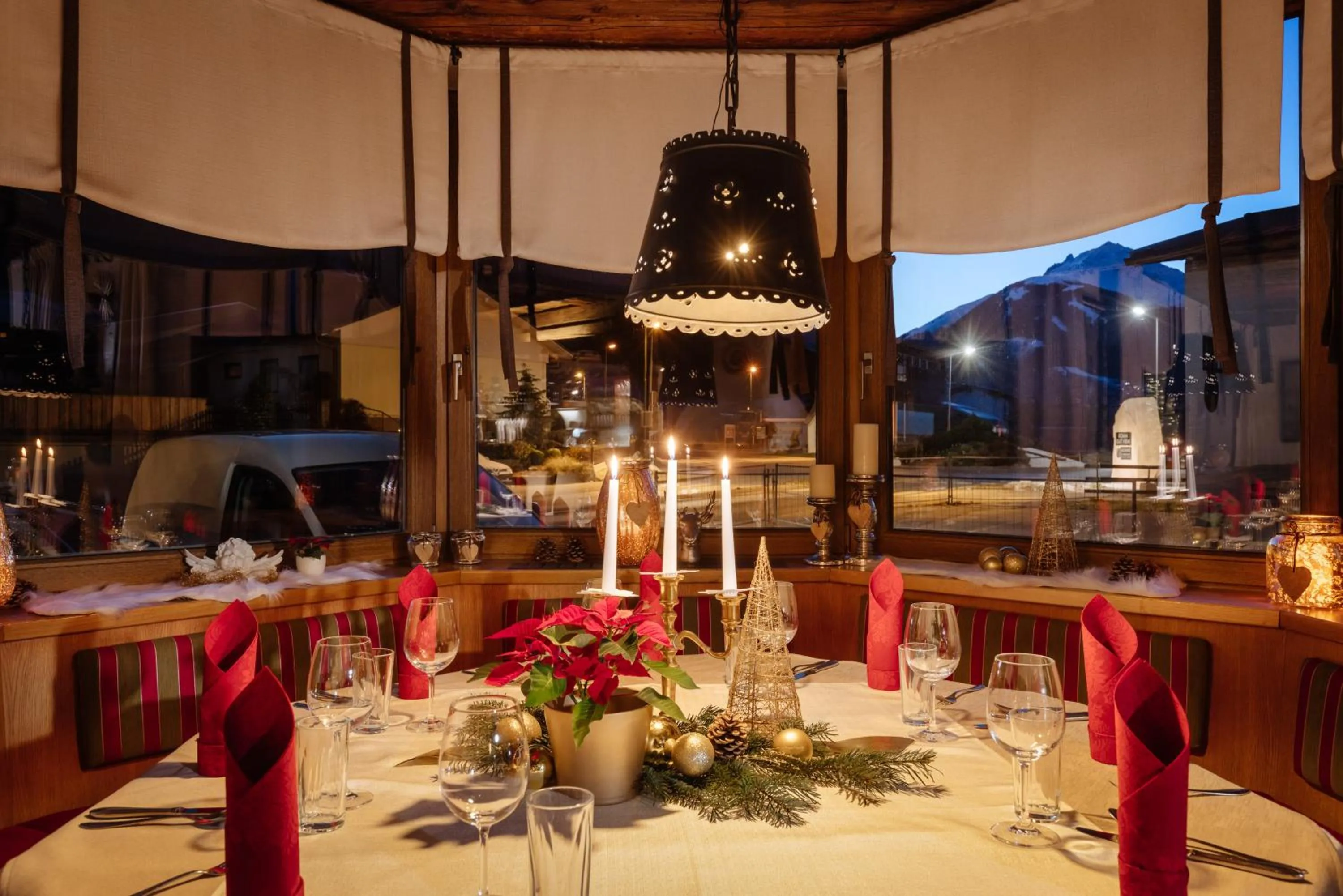 Restaurant/places to eat in Hotel Kögele bei Innsbruck Axamer Lizum