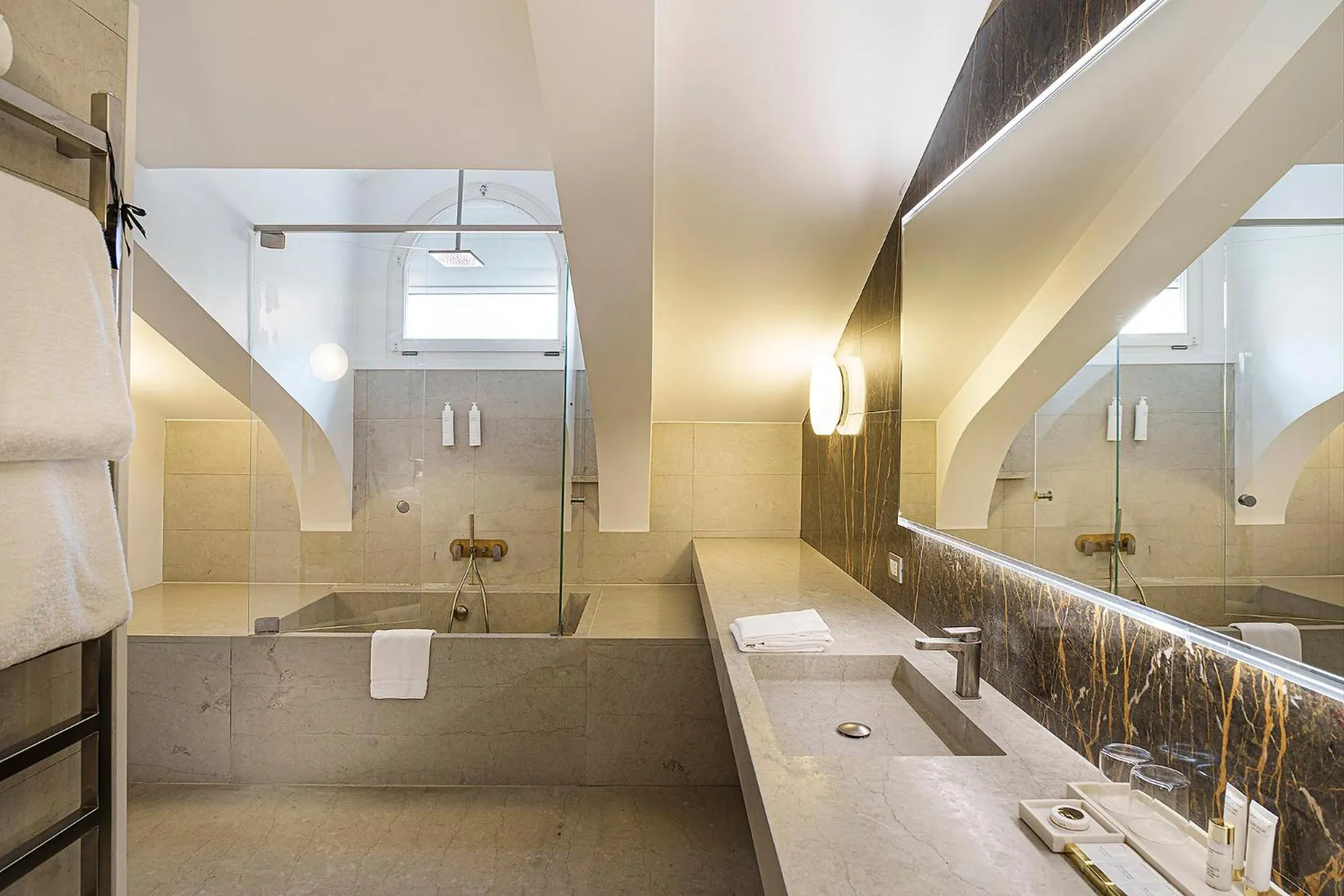 Bathroom in Palazzo Montemartini Rome, A Radisson Collection Hotel