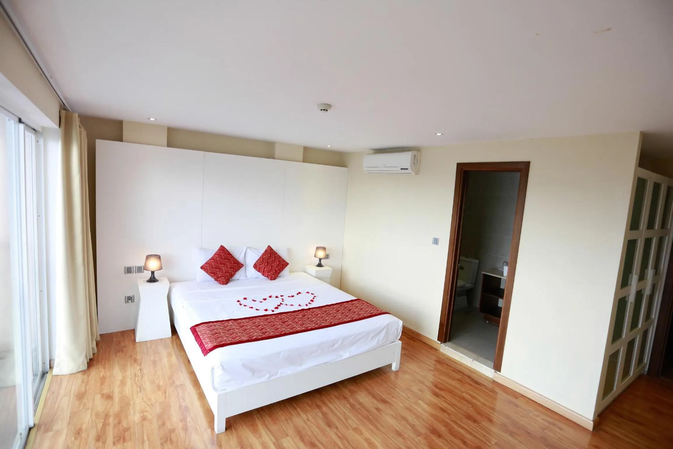 Balcony/Terrace in Thu Do Hotel